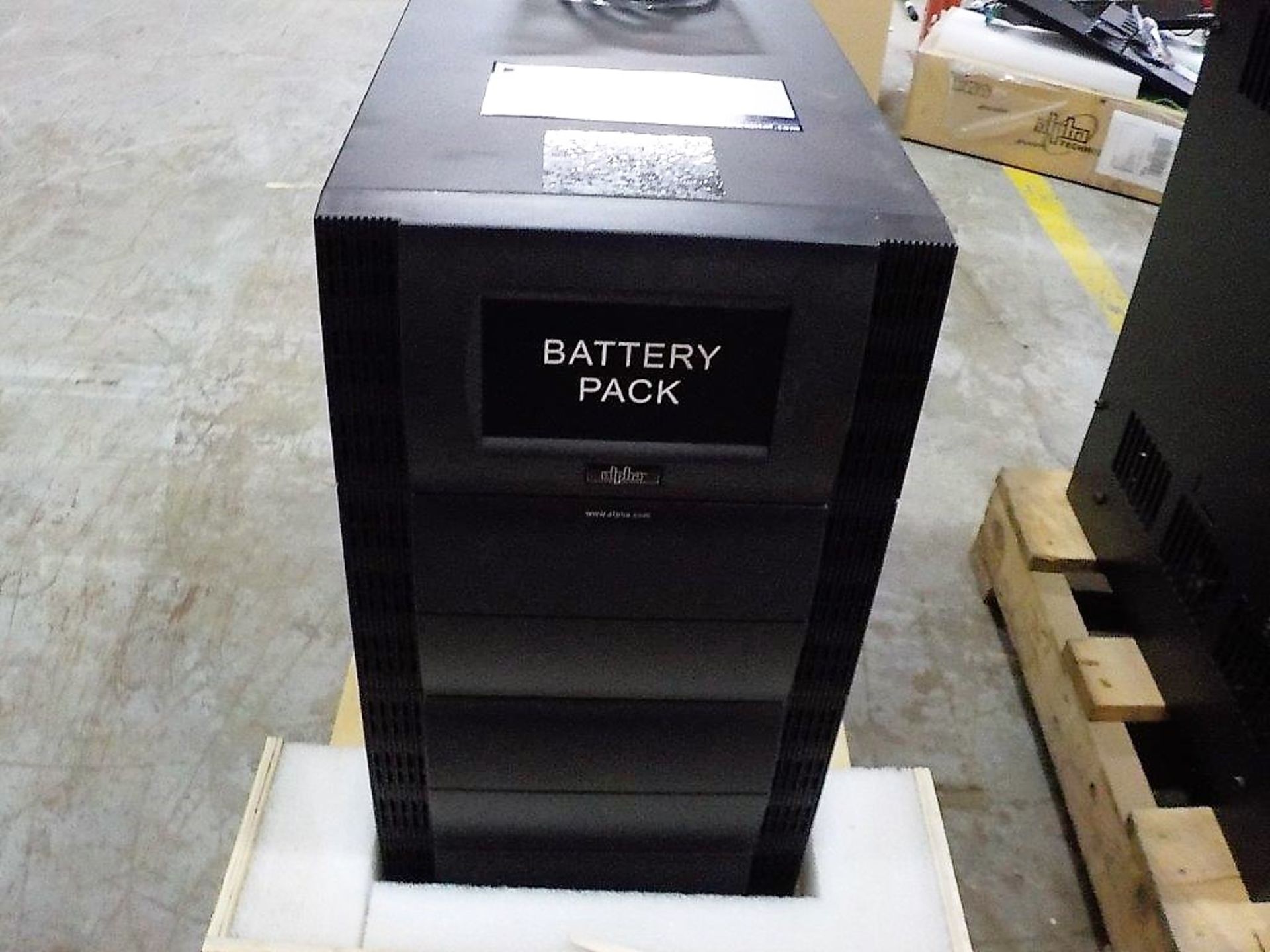 ALPHA battery pack (details via photos)