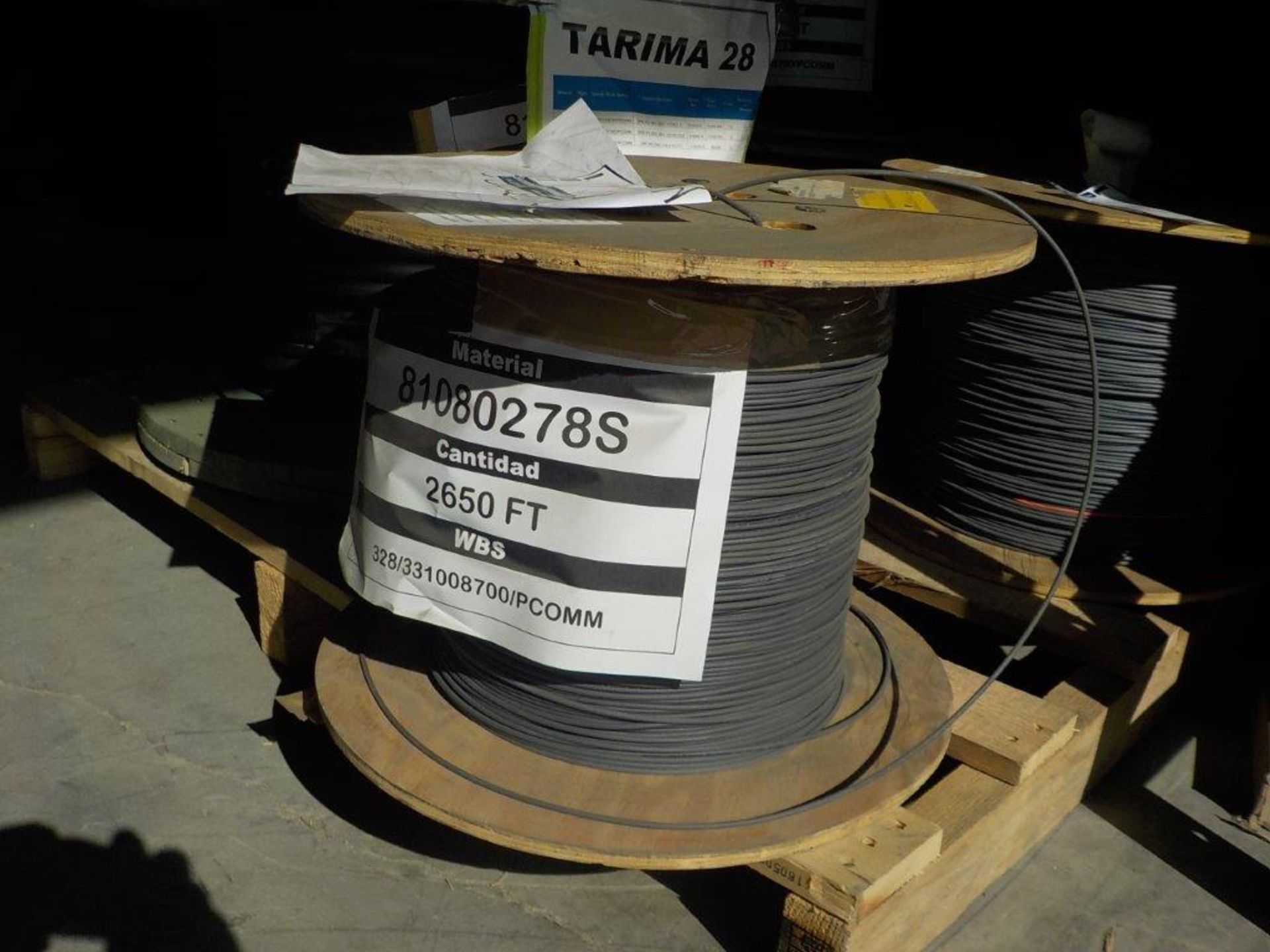 lot: wire / fils: # 16 AWG, 2,000V, (2,650')