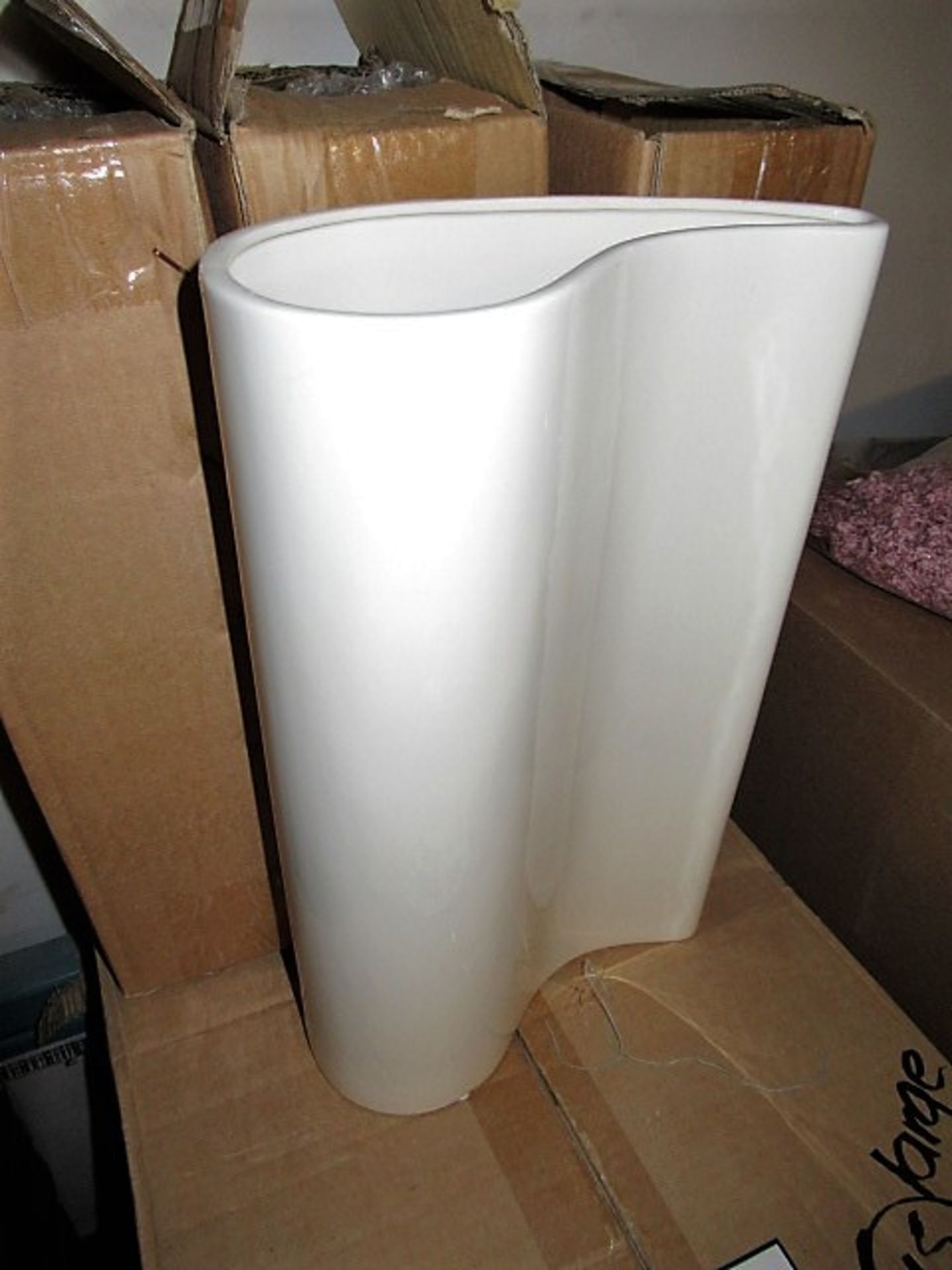 Large White Vase - Image 2 of 2