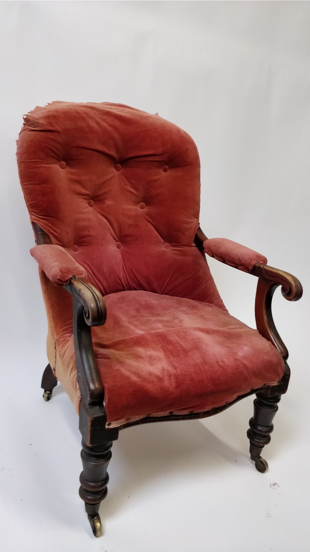 An Edwardian mahogany button nursing chair - Image 2 of 2