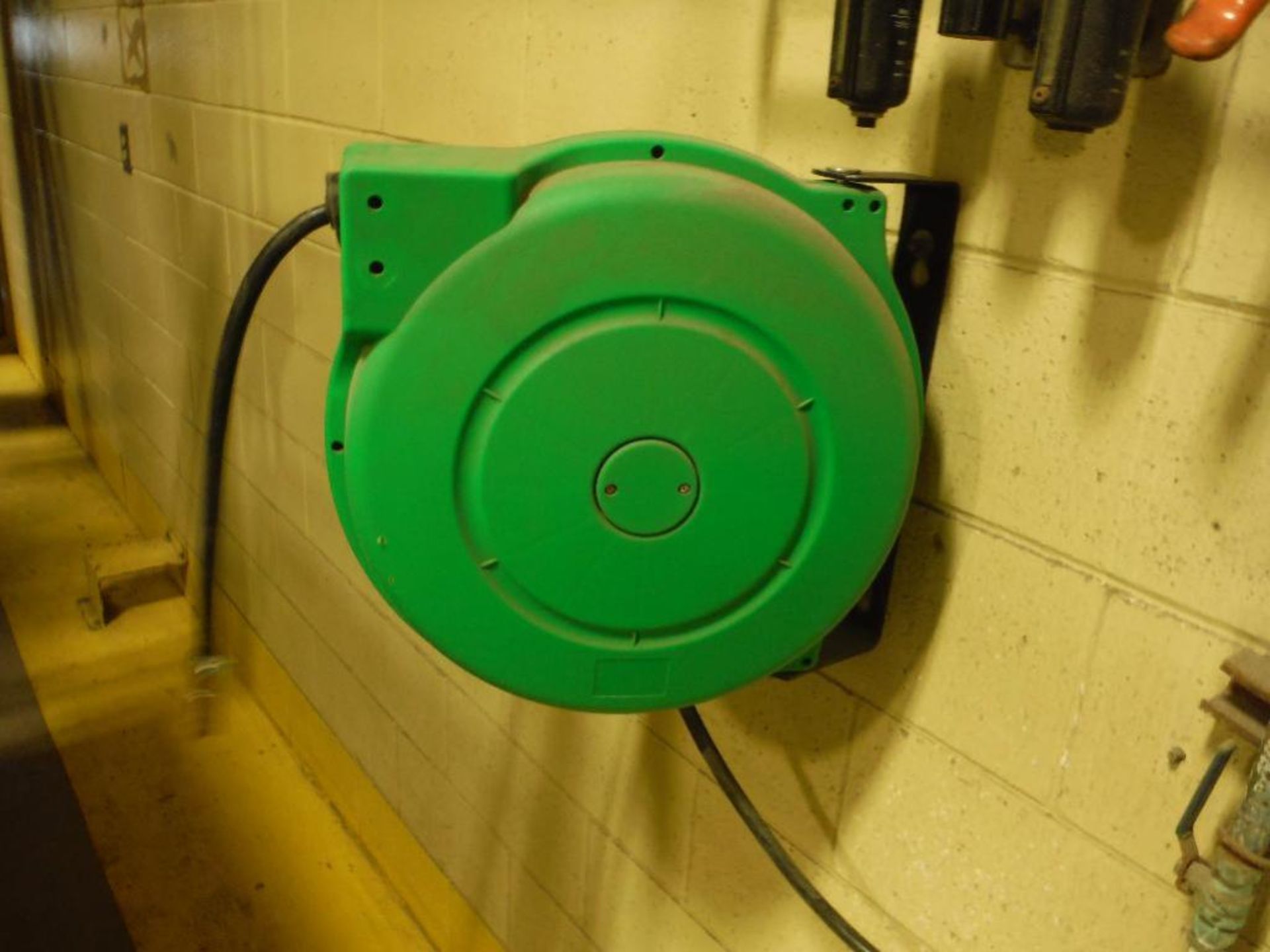 Retractable air hose reel with air hose ** Rigging Fee: $10 ** - Image 3 of 3