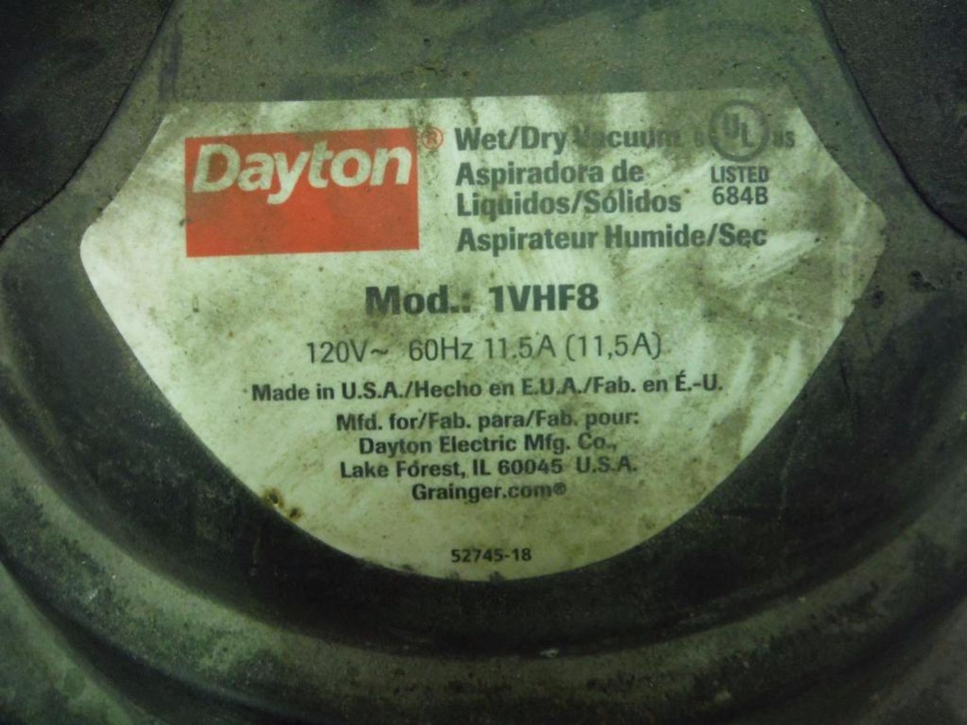 Dayton wet/dry shop vac ** Rigging Fee: $5 ** - Image 2 of 3