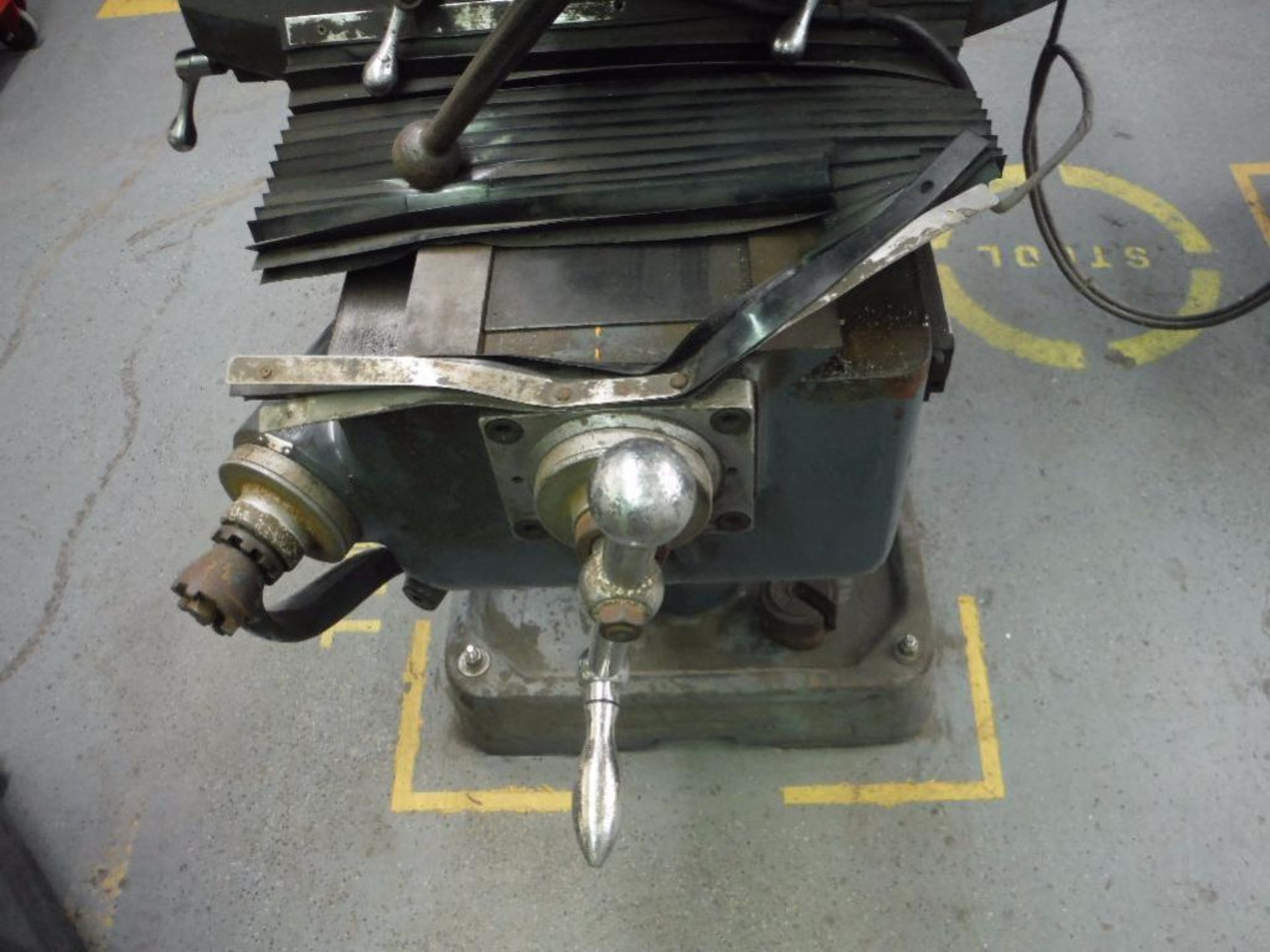 1994 Birmingham turret milling machine, SN A1422 ** Rigging Fee: $400 ** - Image 4 of 7