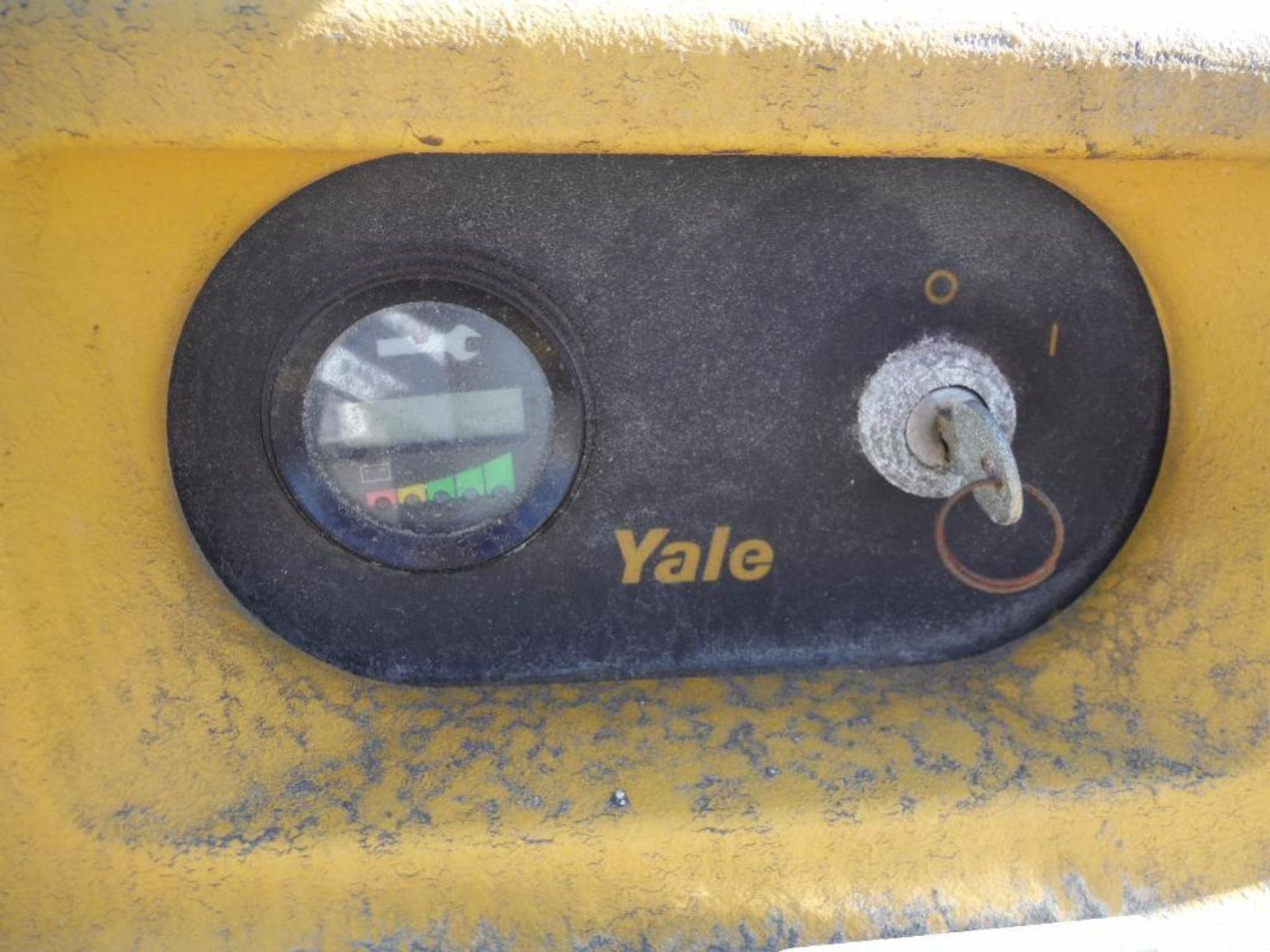 (2) Yales electric pallet jacks ** Rigging Fee: $25 ** - Image 4 of 11