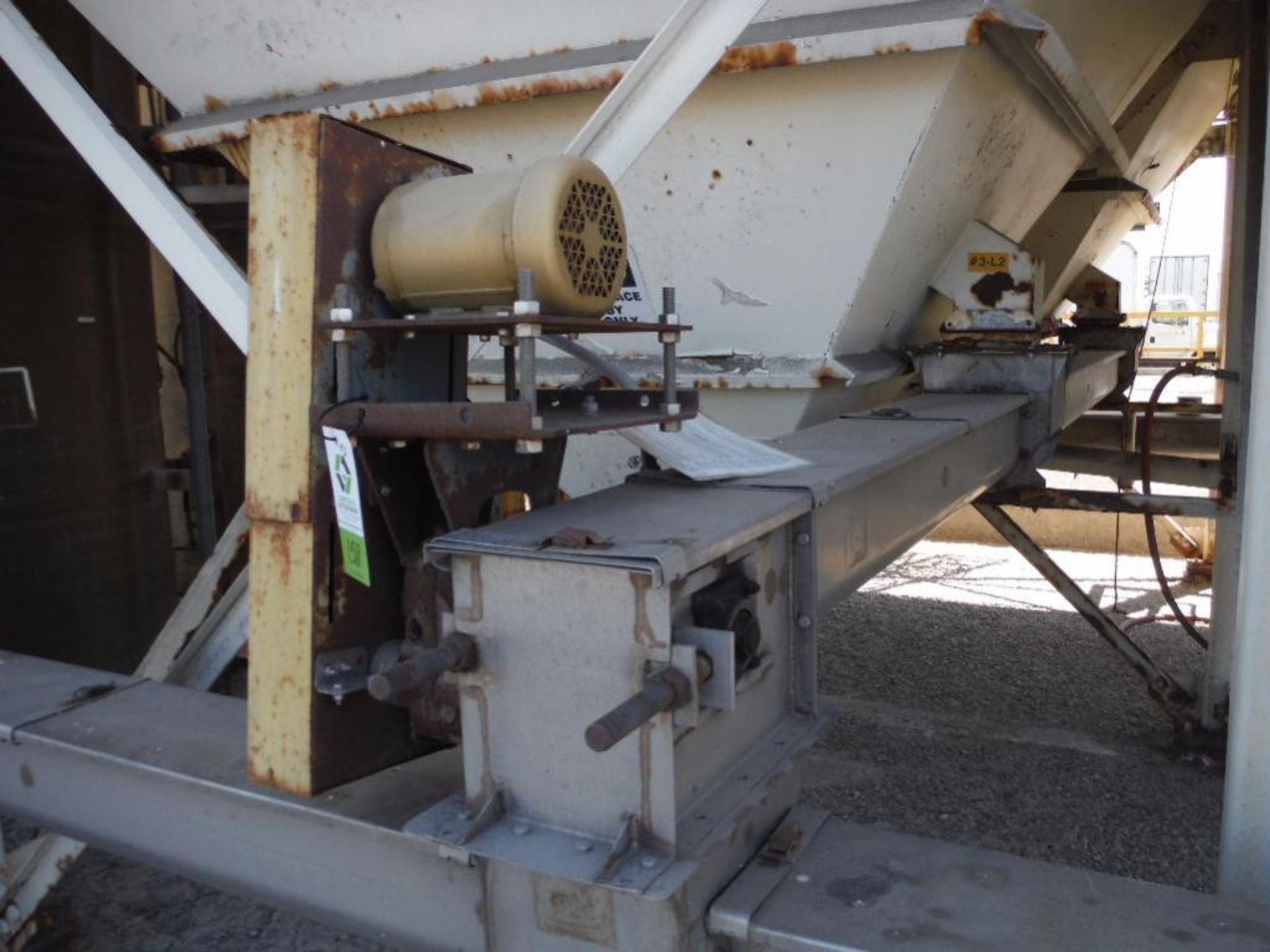 Superflo chain paddle conveyor, 220 in. long x 6 in. dia (EACH) ** Rigging Fee: $250 **