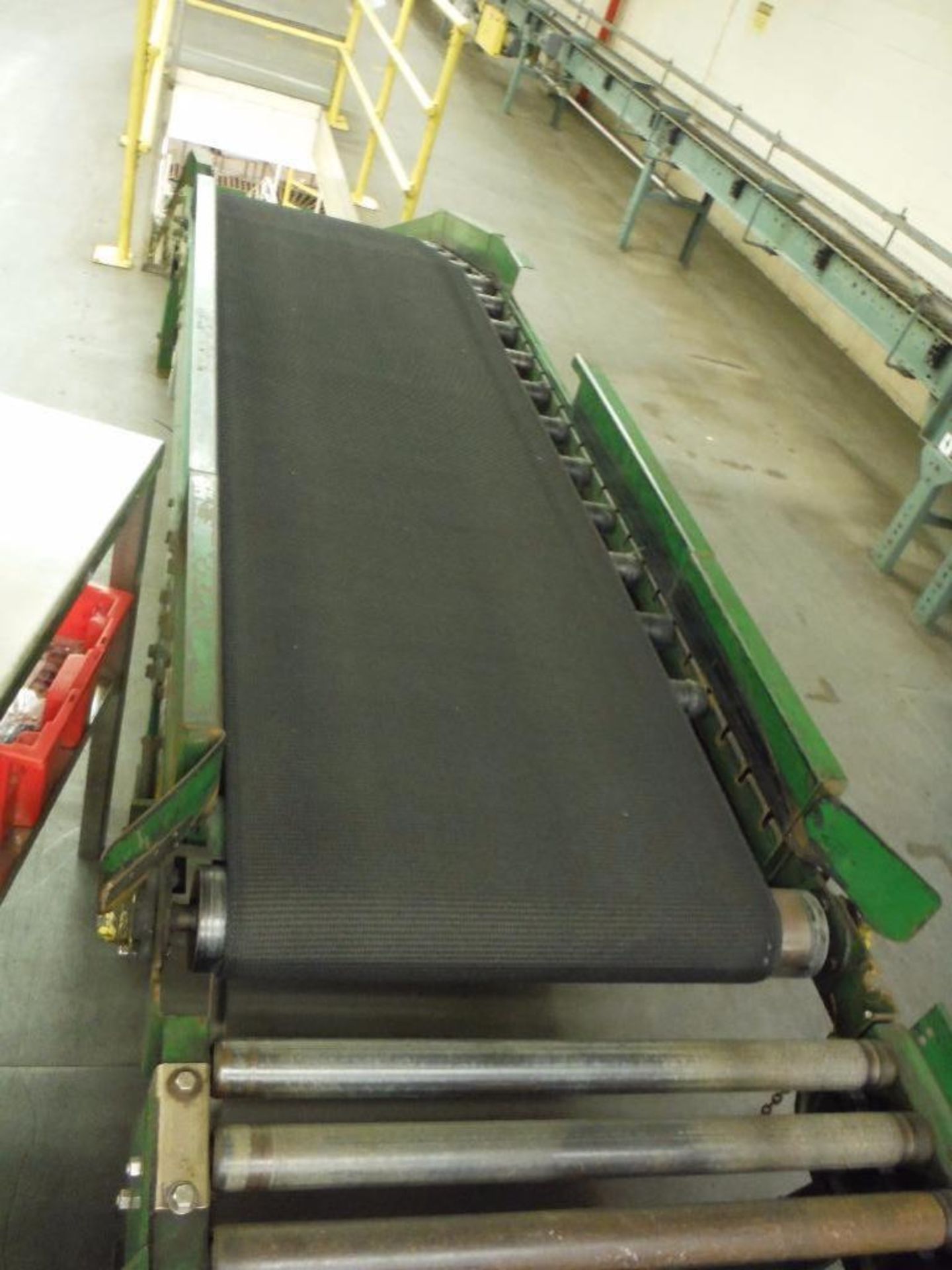 Uniflo decline rubber belt conveyor, 24 ft. long x 24 in. wide, motor and drive, mild steel frame, - Image 2 of 4