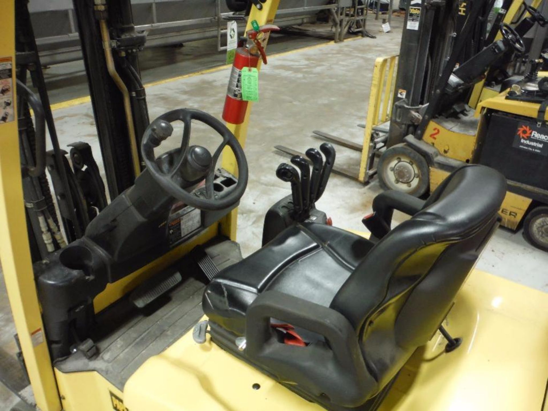 Hyster 48 volt forklift, Model E55XN-33, SN A268N02936H, 2400 lb. capacity, 189 in. lift height, low - Image 5 of 10