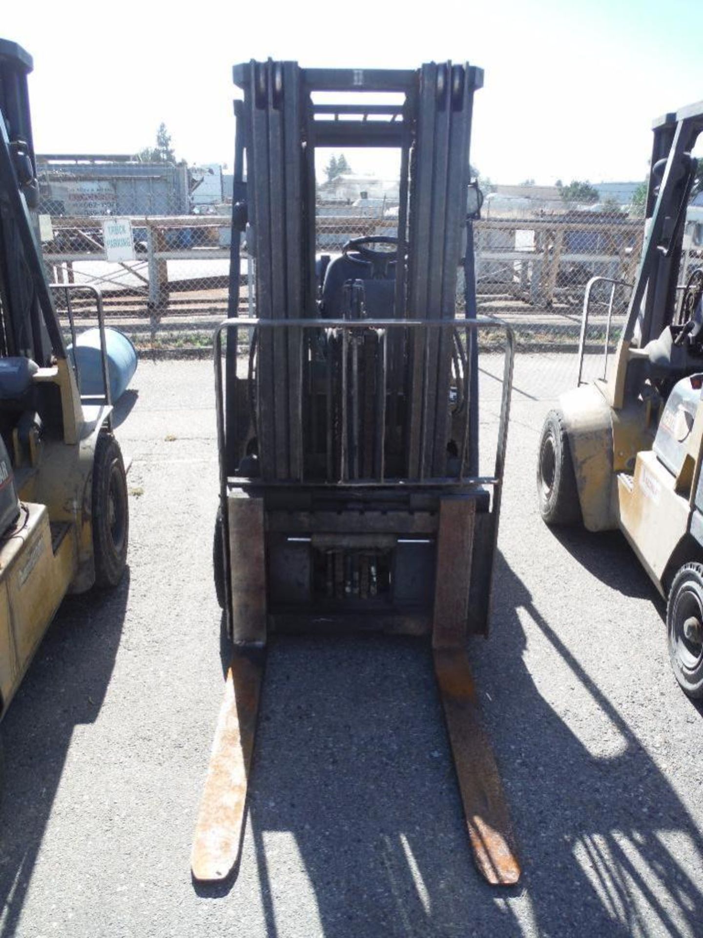 Caterpillar lp gas forklift, Model GC30K, SN AT83D00560, 4360 lb. capacity, 187 in. lift height, 3 - Image 2 of 7