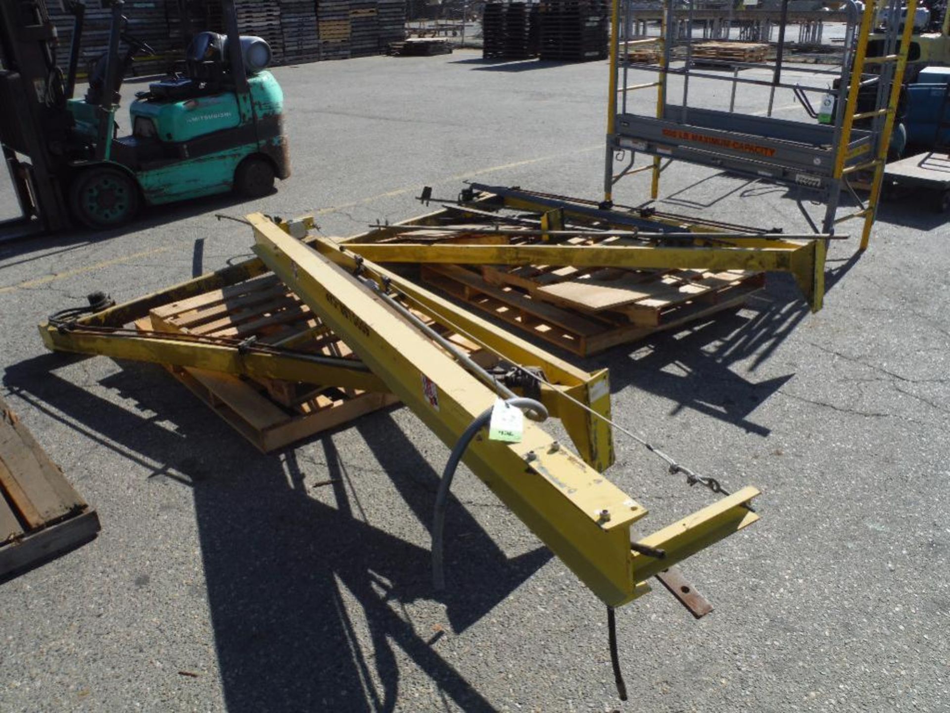 MTC battery handling overhead crane, 4000 lb. capacity, 13 ft. long x 10 ft. tall, hydraulic drive