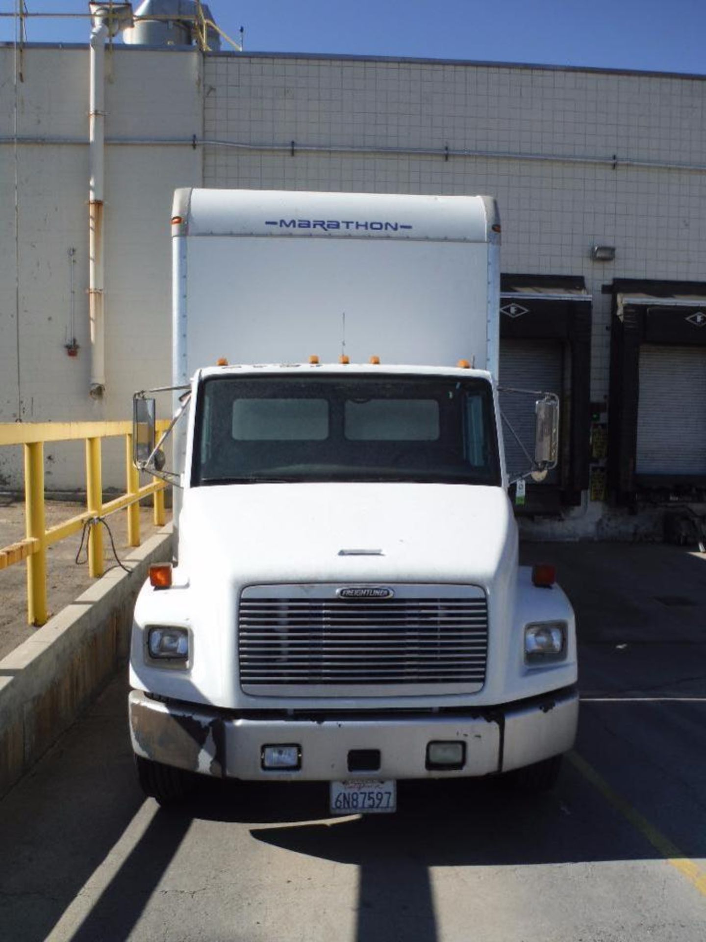 2001 Freightliner FL70 single axle delivery truck, 93,504 miles, automatic transmission, 2001 - Image 2 of 28