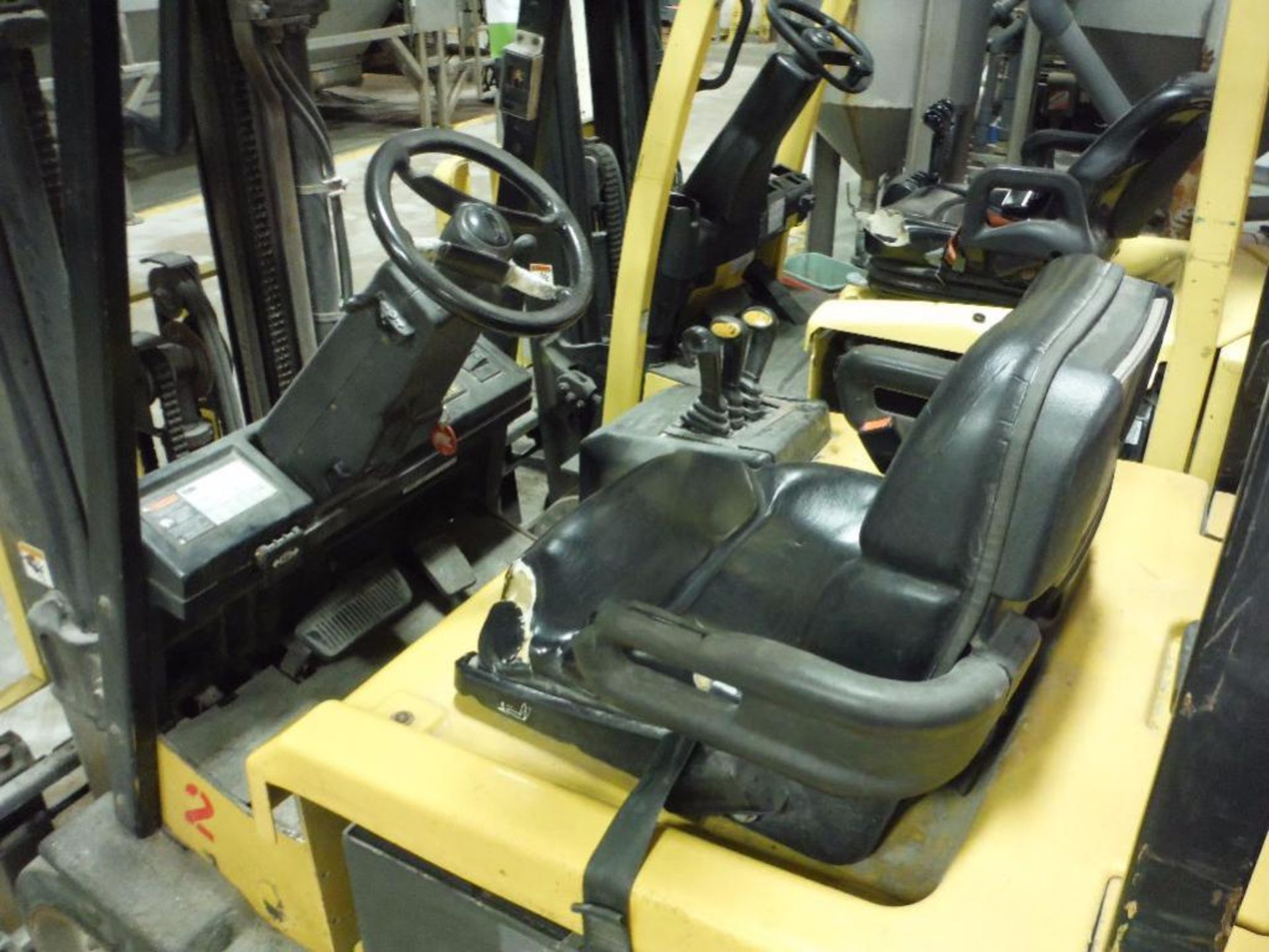 Yale 48 volt forklift, Model ERC040GHN48SE082, SN 4908N07244E, 3900 lb. capacity, 189 in. lift - Image 4 of 10