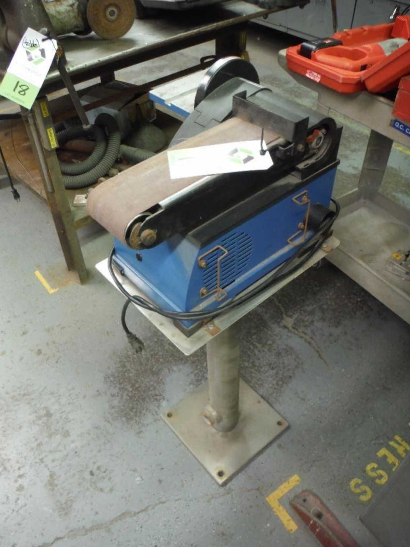 Scheppach 4 x 6 in. belt and disc sander, SS stand ** Rigging Fee: $25 ** - Image 2 of 3