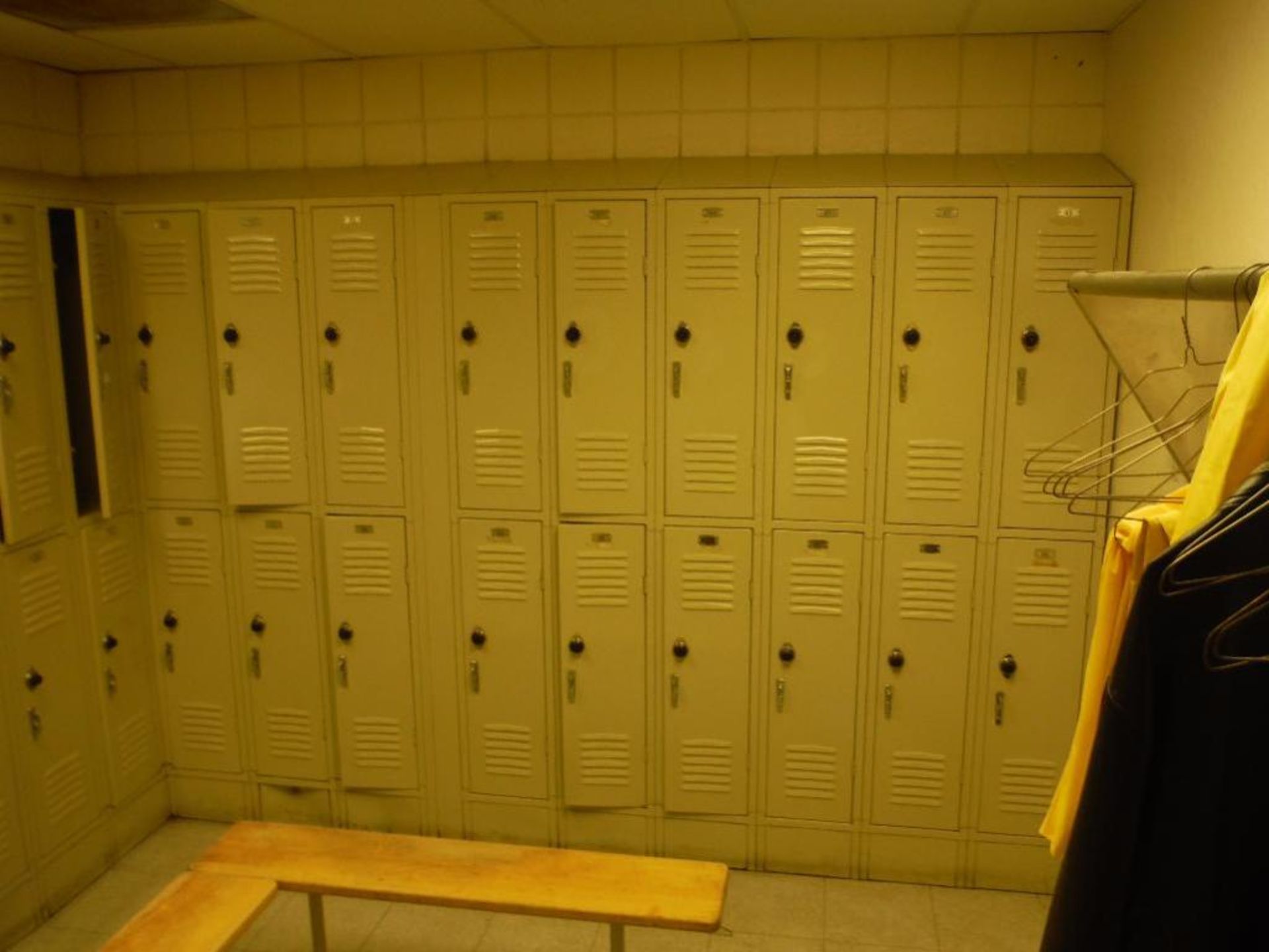 (46) lockers, 36 in. x 12 in., 3 benches ** Rigging Fee: $350 **