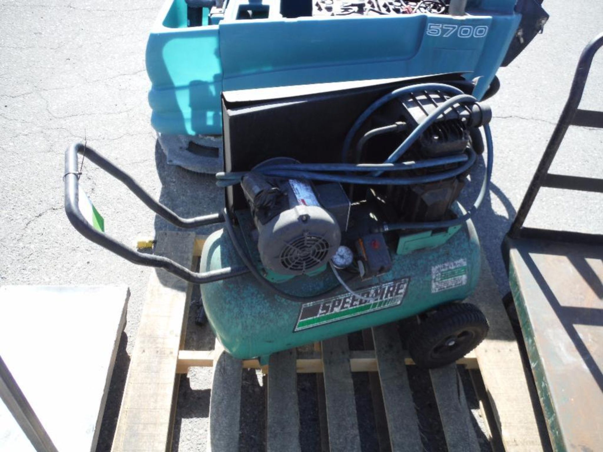 Air compressor and 2 carts ** Rigging Fee: $50 ** - Image 2 of 4