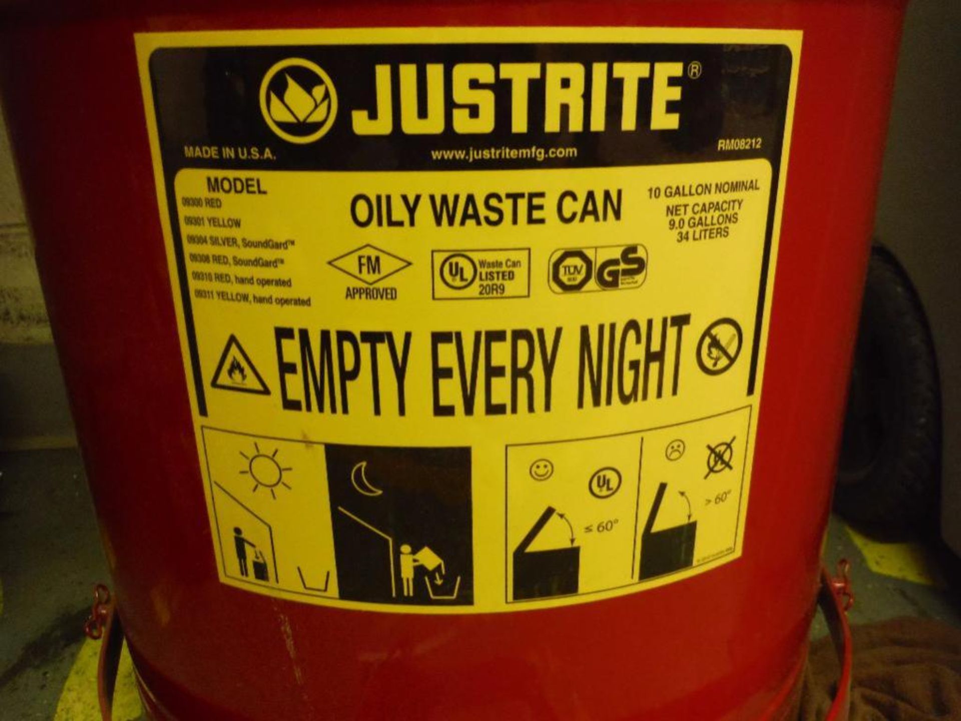 Justrite oil waste can, 10 gallon ** Rigging Fee: $5 ** - Image 2 of 3