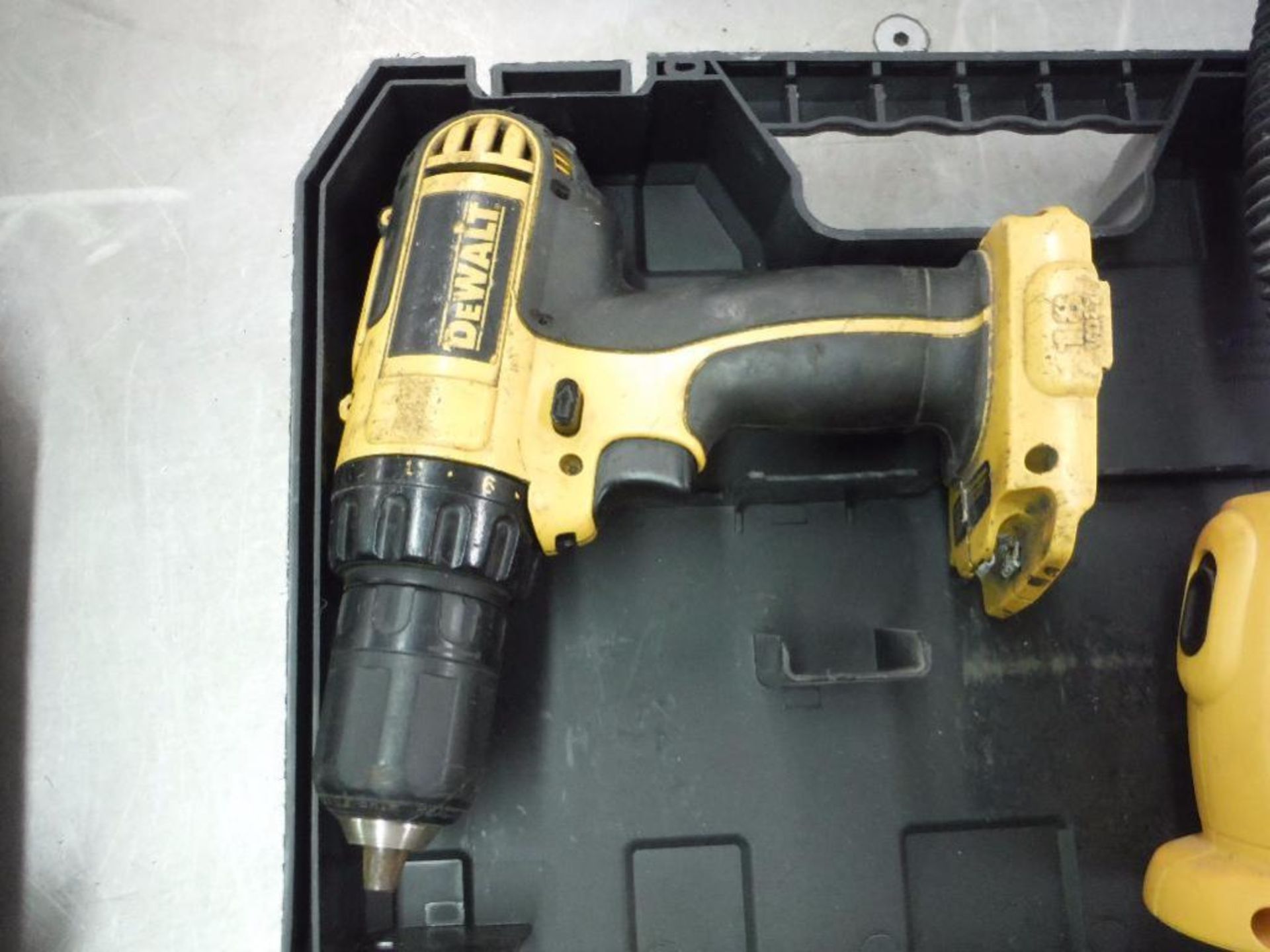 Dewalt 18 volt impact driver, drill, sawzall, light, battery, battery charger, case ** Rigging - Image 3 of 8