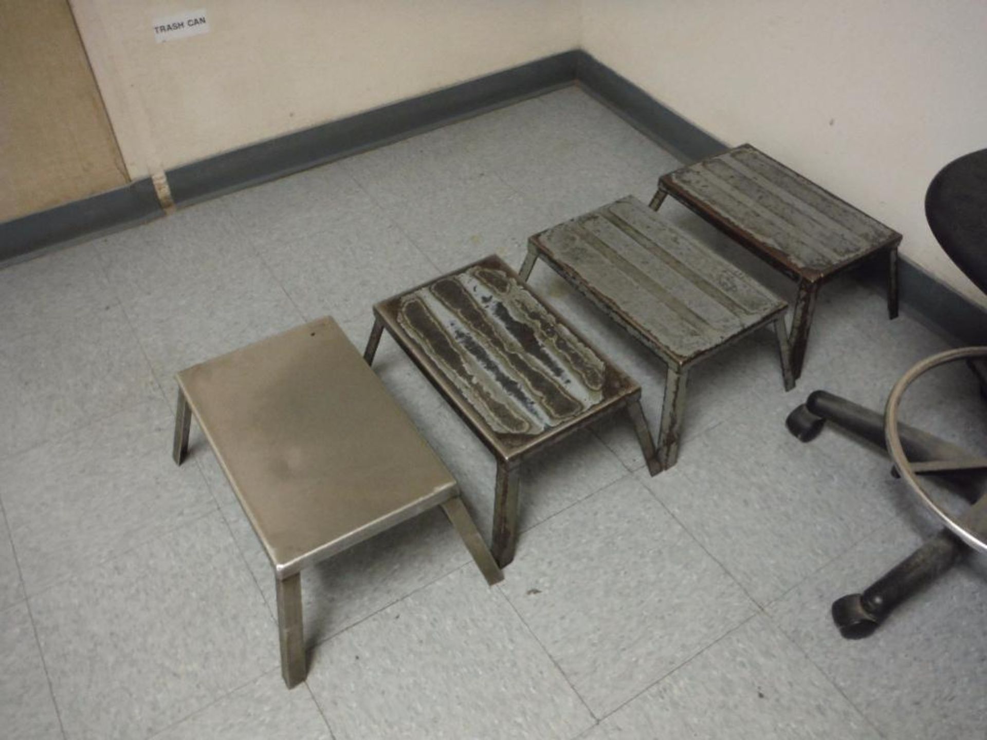 Contents of hallway, office supplies, (4) OSHA approved production chairs, (4) step stools ** - Image 2 of 8