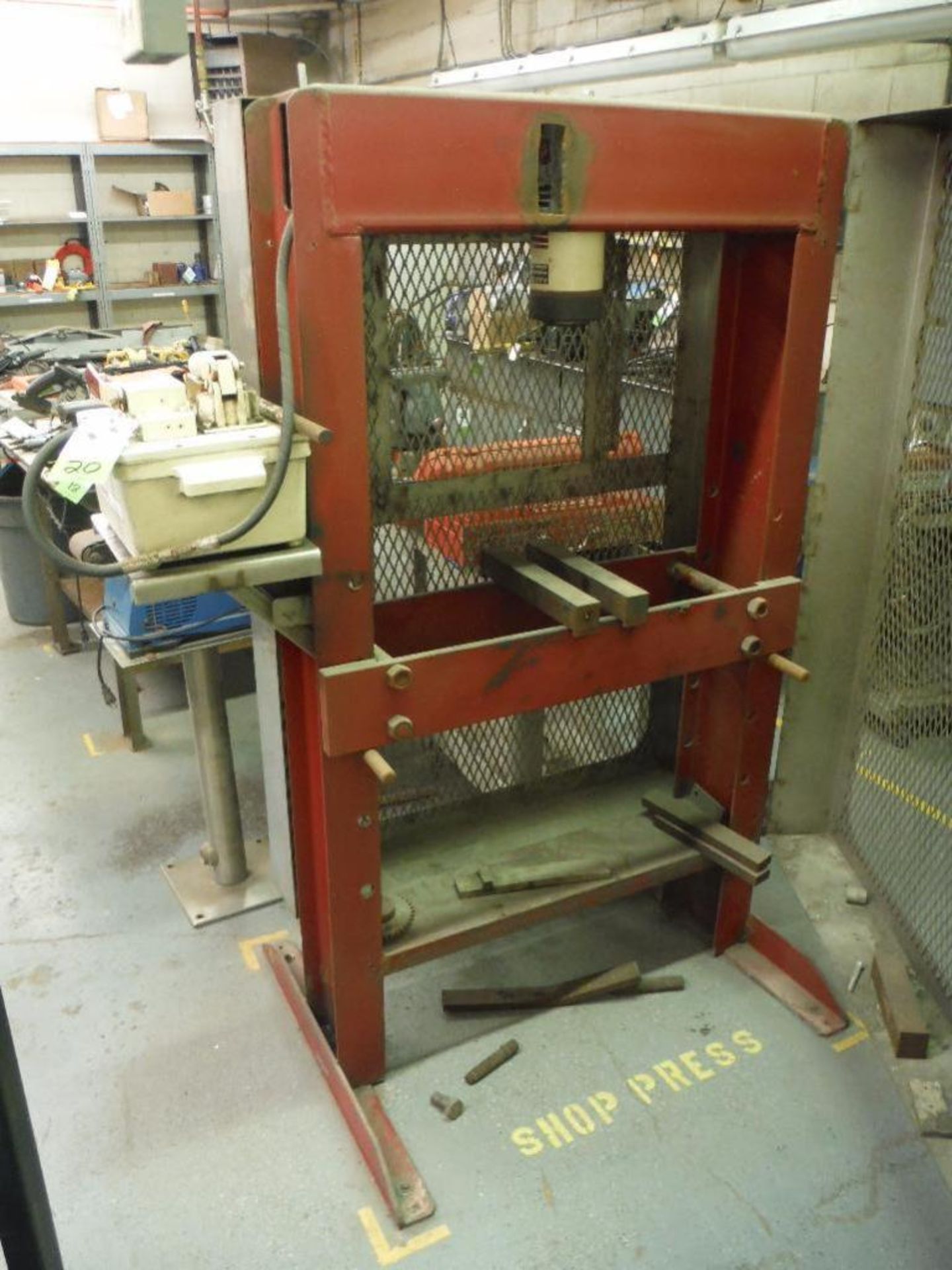 Ram-Pac 50 ton shop press, hand pump ** Rigging Fee: $75 **