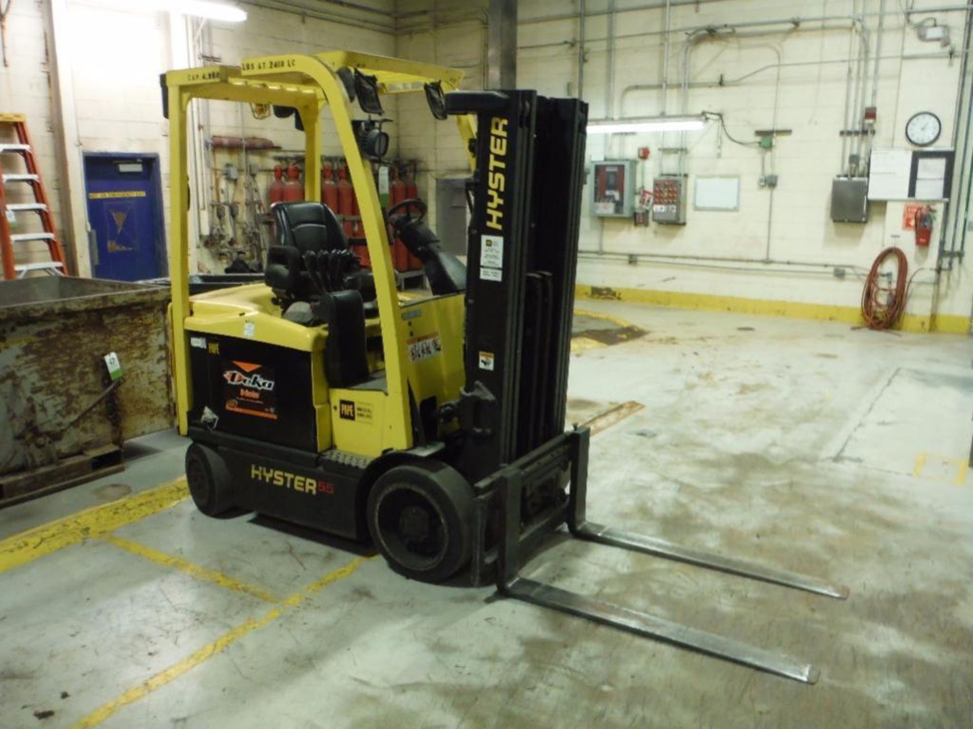 Hyster 48 volt forklift, Model E55XN-33, SN A268N02936H, 2400 lb. capacity, 189 in. lift height, low