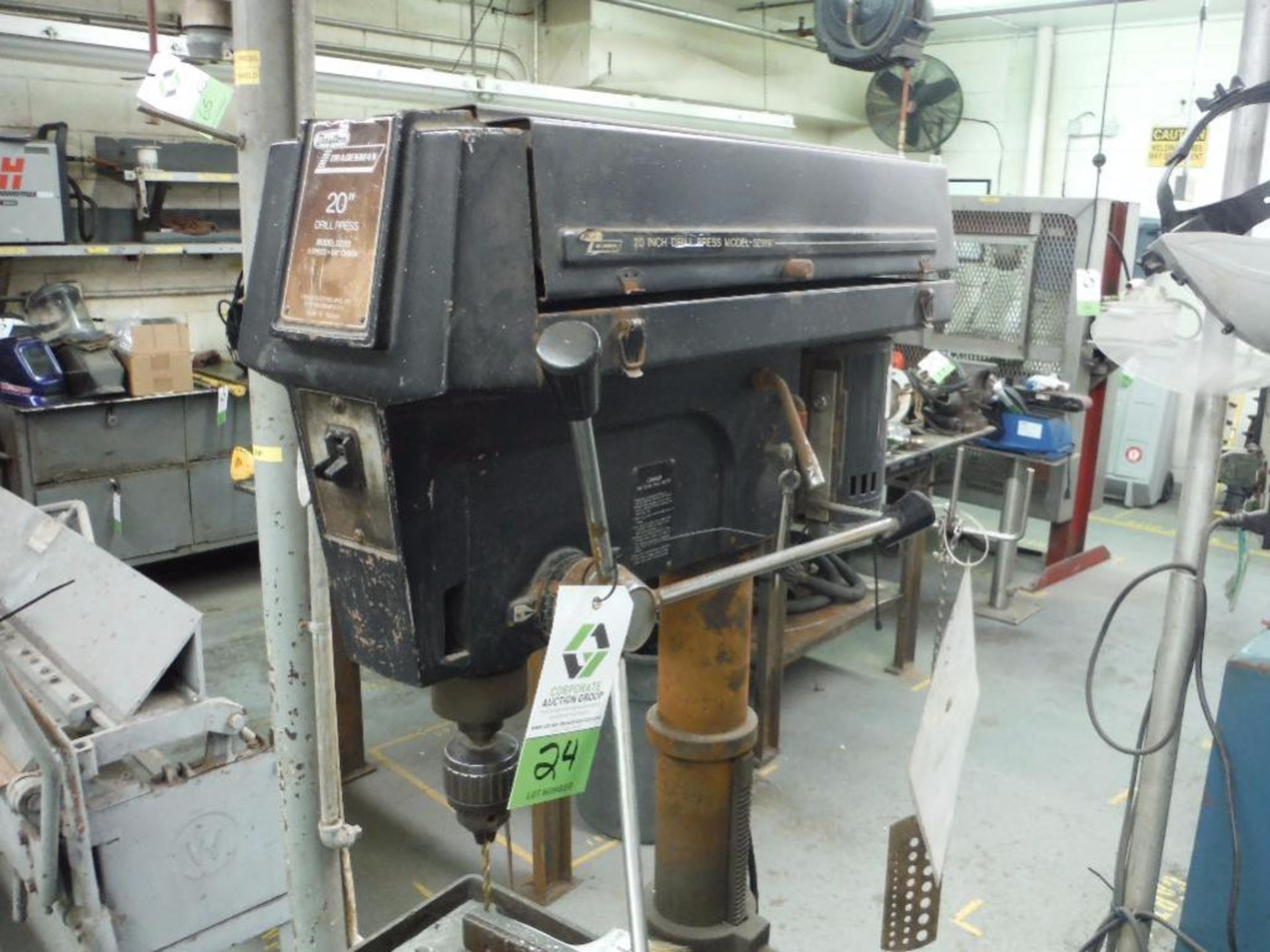 Dayton 20 in. drill press, Model 3Z919, 9 speed, 5/8 in. chuck ** Rigging Fee: $50 ** - Image 2 of 5