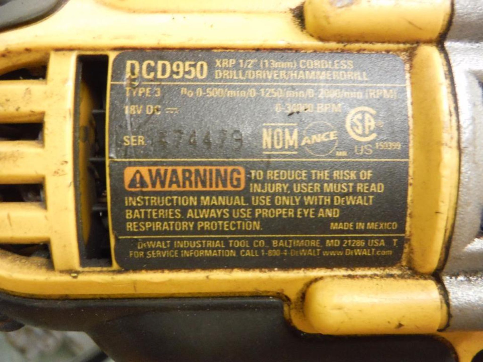 Dewalt 18 volt xrp cordless drill, battery charger, case ** Rigging Fee: $5 ** - Image 3 of 3