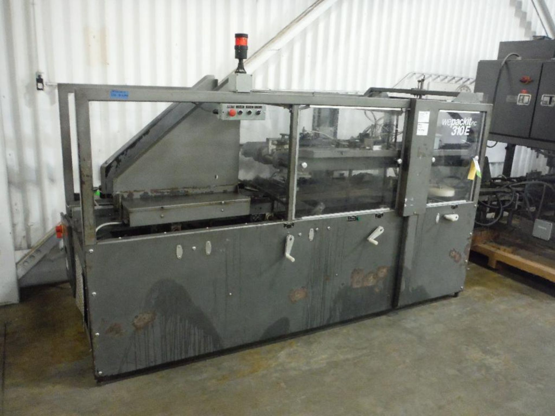 Wepackit case erector with side taper, Model 310E, SN 310E-2841, carbon steel frame ** Rigging Fee: