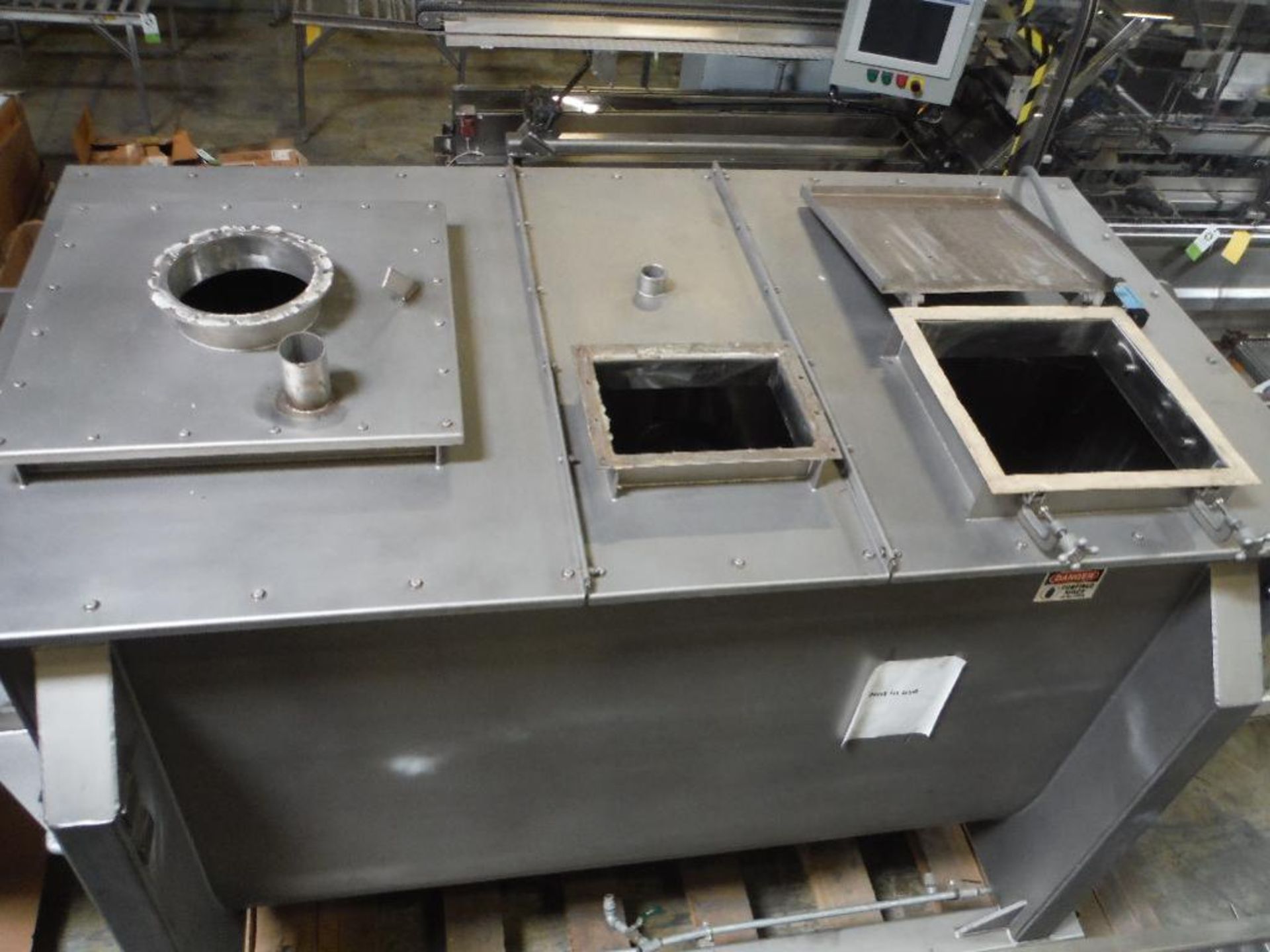 Hayes & Stolz SS ribbon blender, MIXER12-MX-051 Model HR86-0901SSS, SN 740601, 90 in. long x 44 in. - Image 5 of 13