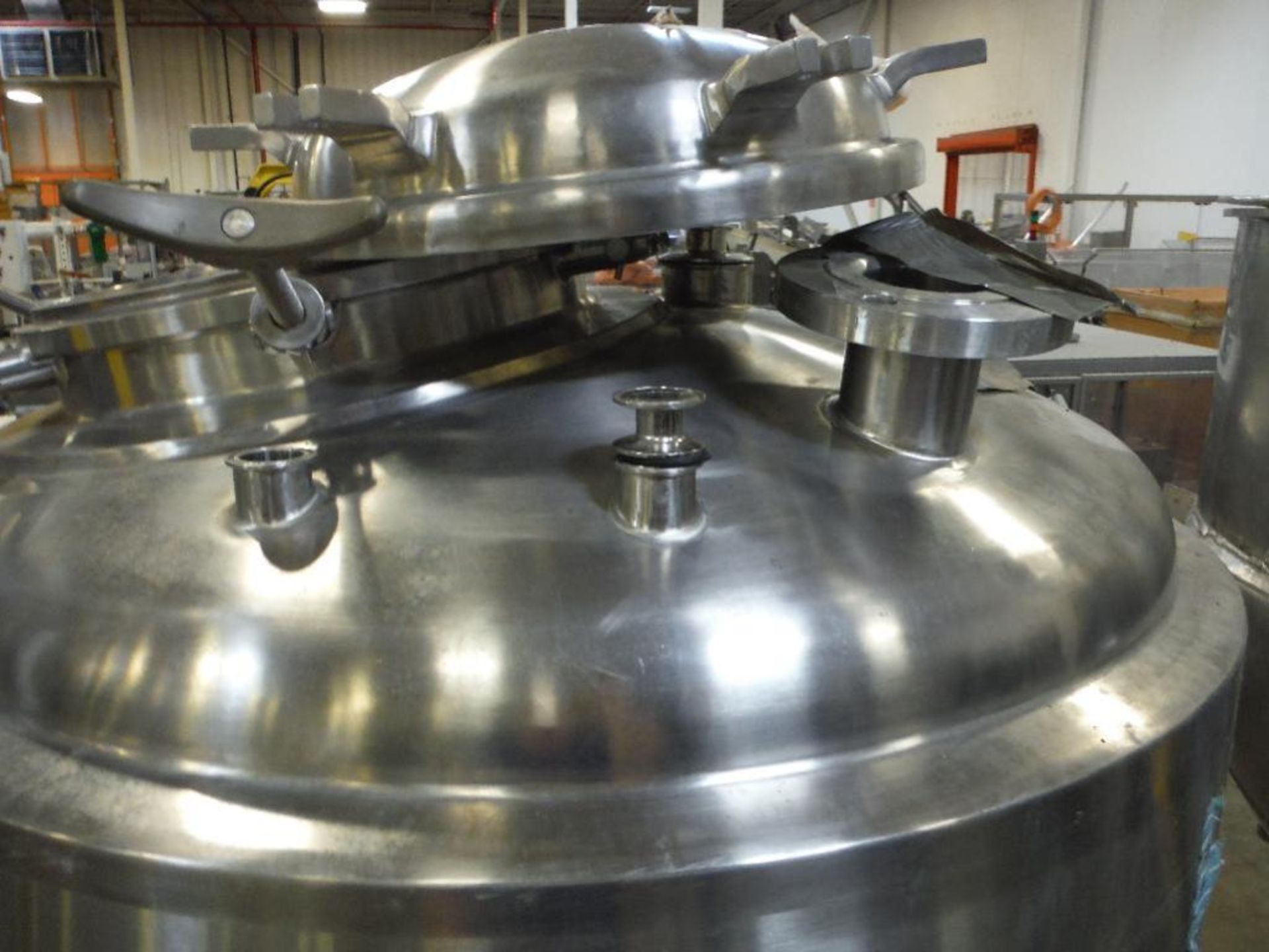 1990 Precision vacuum kettle, SN 9922-2, 316 SS, 1000 L capacity, insulated, CIP ball, 45 in. dia x - Image 6 of 8