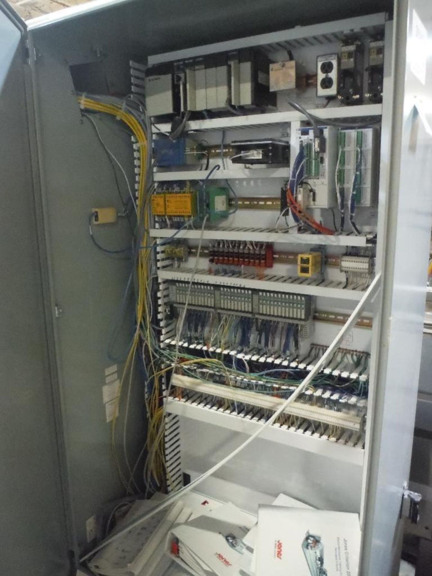 Jones criterion 2000 cartoner, SN S-6115, side load, 4 push, Allen Bradley versaview 1500P, with 4 s - Image 6 of 25