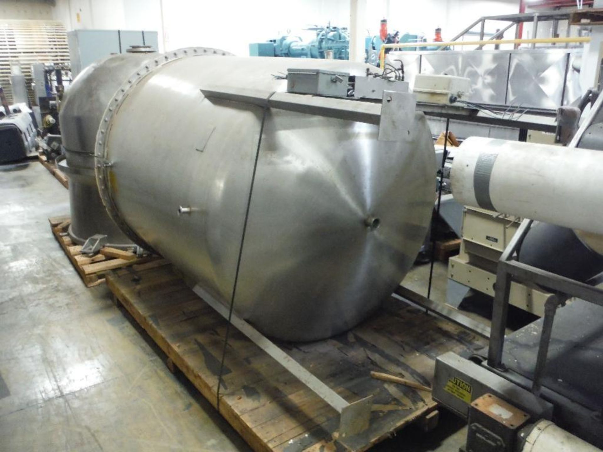 1992 Bulk mfg. SS pressure vessel, 316 SS, 15 psi, 58 in. dia x 78 in. straight side, dish top and b - Image 3 of 6