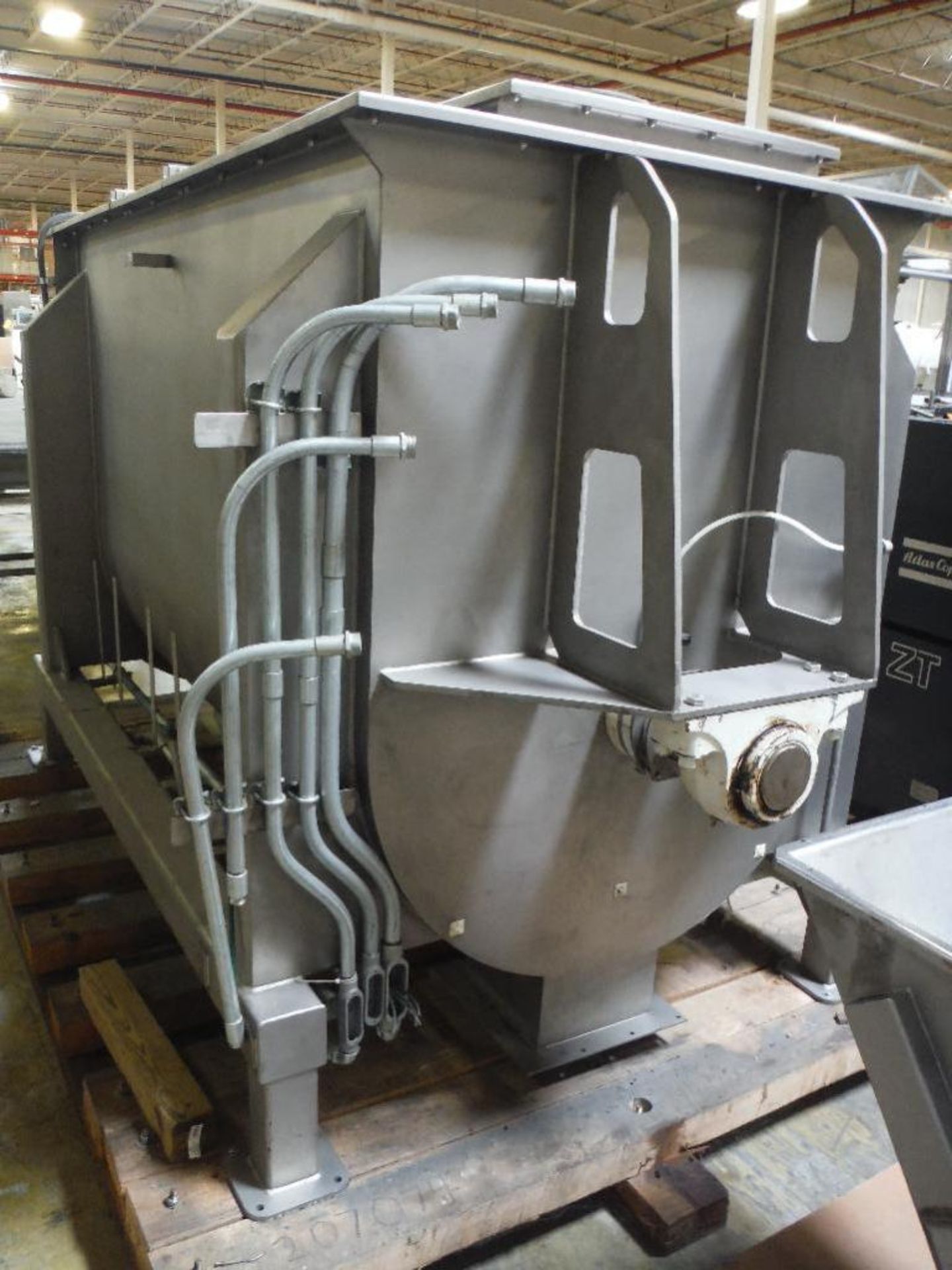 Hayes & Stolz SS ribbon blender, MIXER12-MX-051 Model HR86-0901SSS, SN 740601, 90 in. long x 44 in. - Image 3 of 13