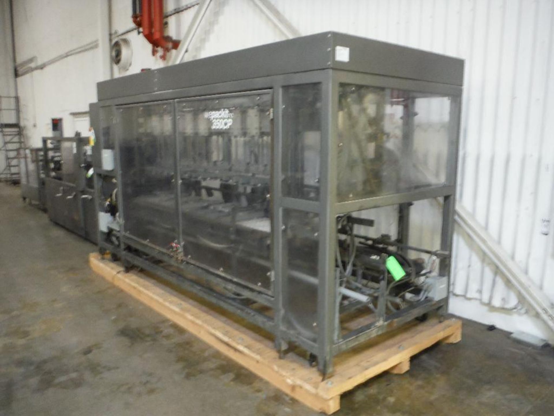 Wepackit case packer, Model 350CP, SN 350CP-2842, 6 twin heads, 19 in. wide conveyor, carbon steel f - Image 2 of 13