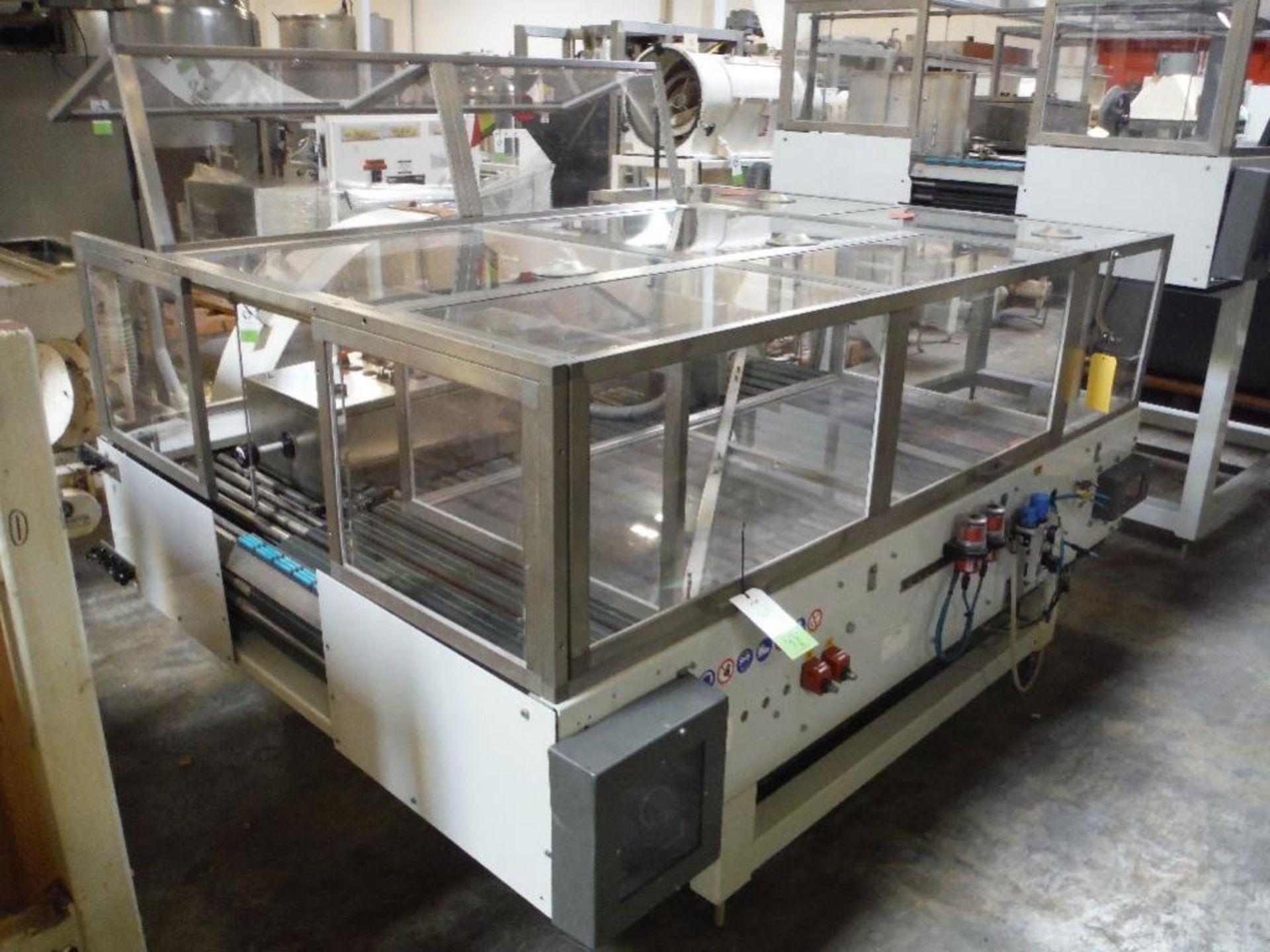 2007 Sidel combiner conveyor, Model TDC0018, SN 904835-SMMM0327, 98 in. long x 66 in. wide, with con