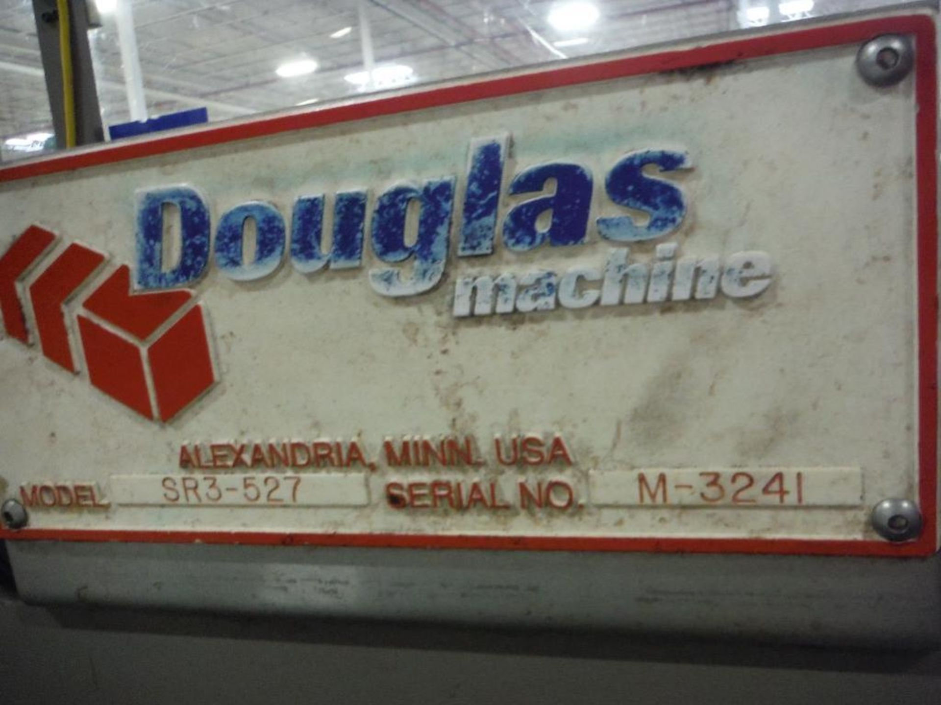 Douglas shrink wrapper, Model SR3-527, SN M-3241, 106 in. long x 30 in. wide belt, 33 in. wide seal - Image 5 of 14