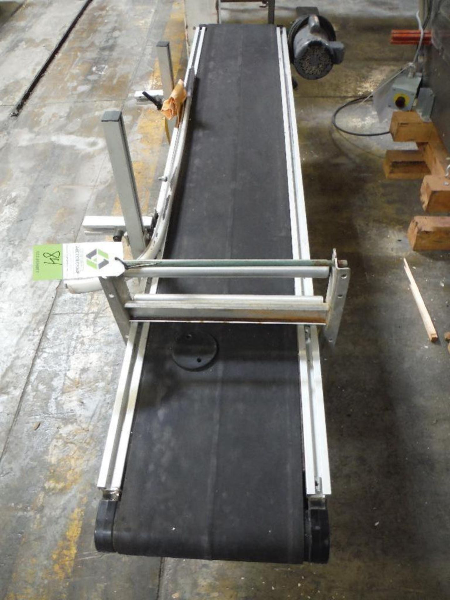 Axmann aluminum conveyor, Model 4081, SN A01-1634, 84 in. long x 12 in. wide x 22 in. tall, motor an - Image 3 of 7