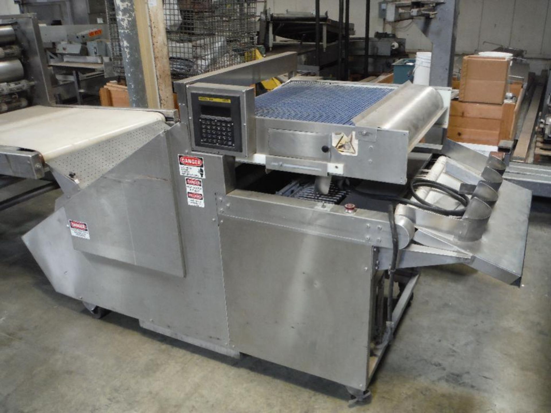 Corn tortilla line, 3 pass oven, 166 in. long x 33 in. wide, roll sheeter 30 in. wide, 4 up 6 in. di - Image 19 of 27
