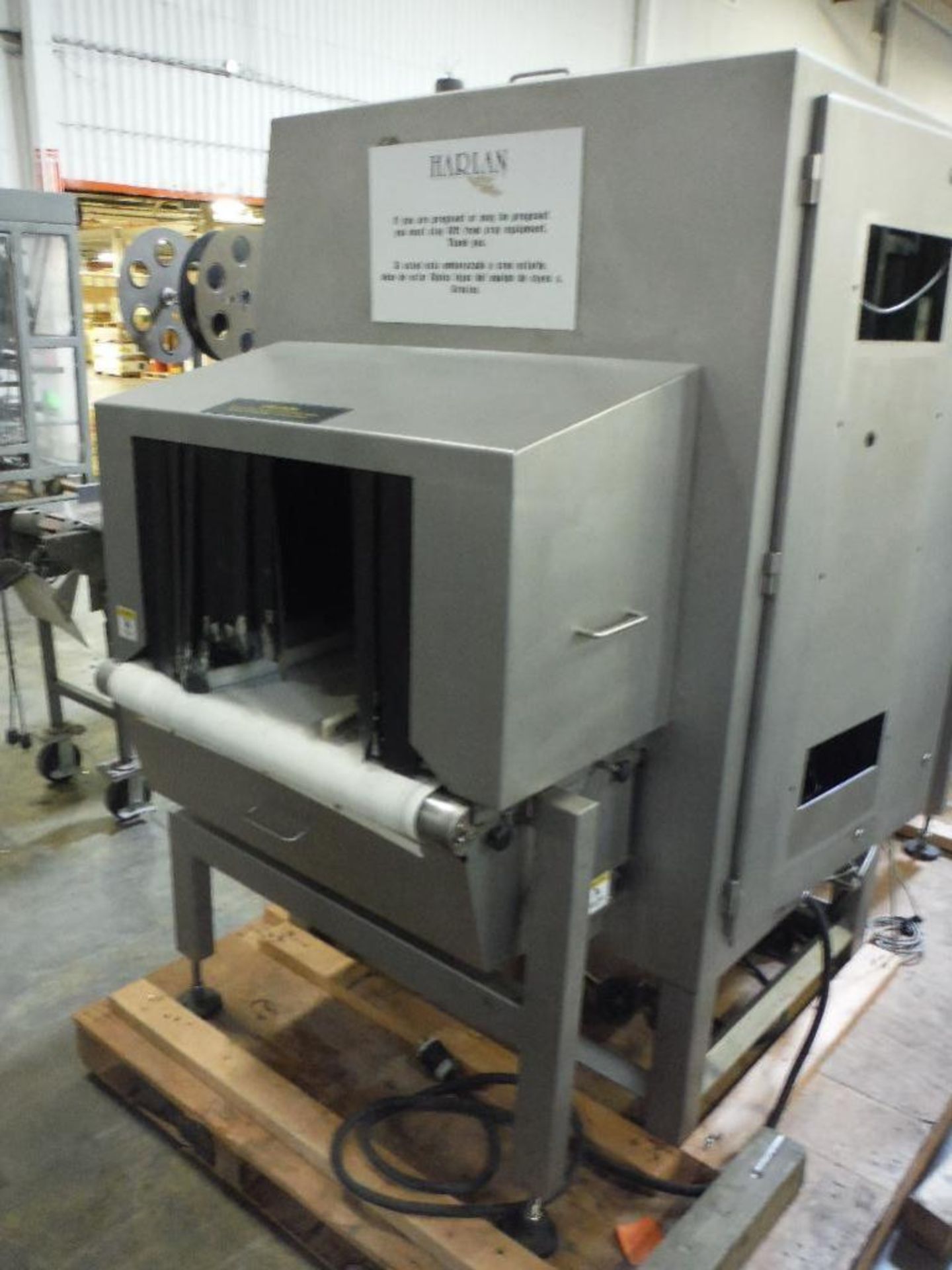 2005 Smiths x-ray machine, Model Eagle Carton, SN 100446, 25 in. wide x 16 in. tall aperture, 130 in - Image 5 of 16