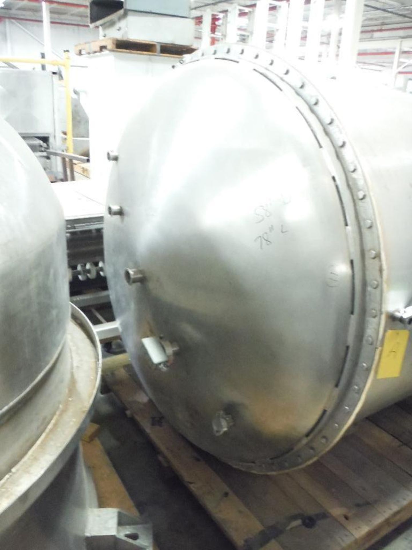 1992 Bulk mfg. SS pressure vessel, 316 SS, 15 psi, 58 in. dia x 78 in. straight side, dish top and b - Image 2 of 6