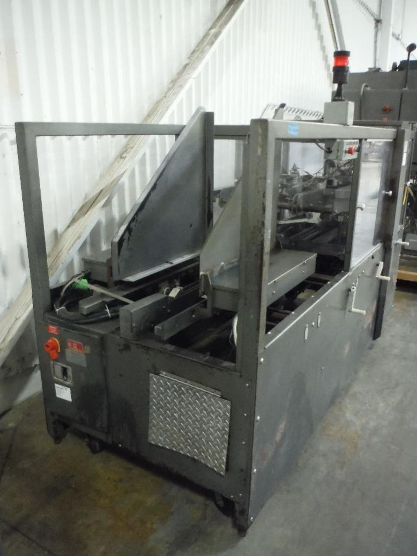 Wepackit case erector with side taper, Model 310E, SN 310E-2841, carbon steel frame ** Rigging Fee: - Image 4 of 11