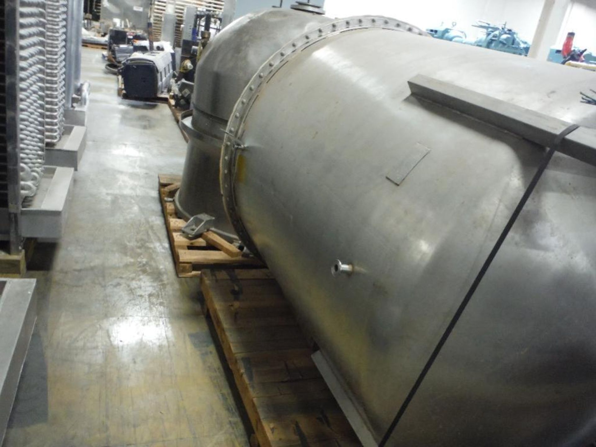 1992 Bulk mfg. SS pressure vessel, 316 SS, 15 psi, 58 in. dia x 78 in. straight side, dish top and b - Image 5 of 6