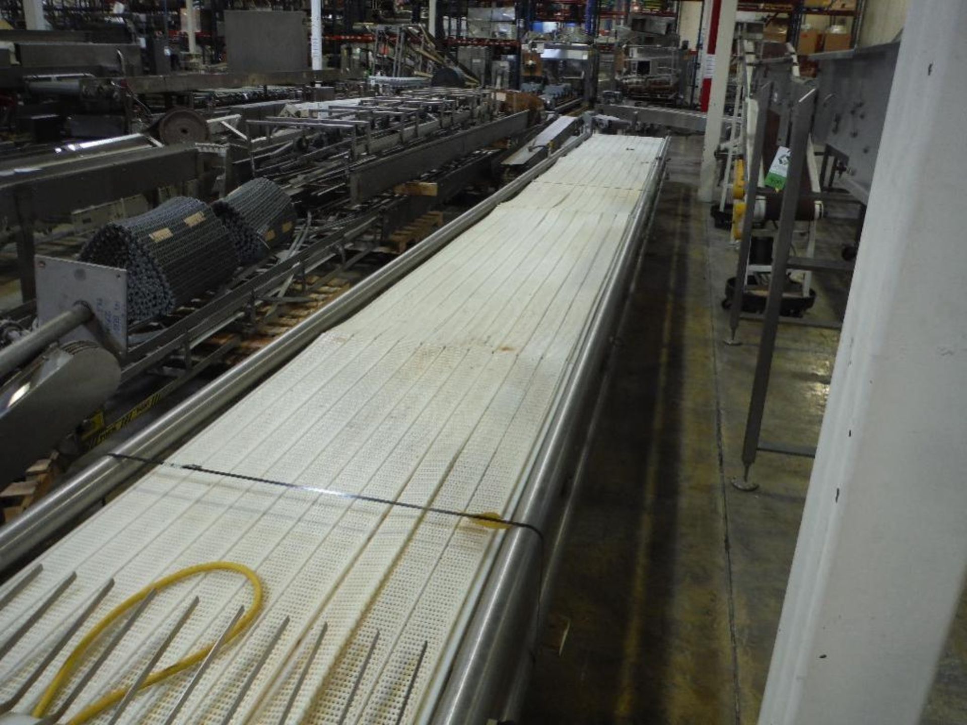 SS 10 lane conveyor, 39 ft. long x 3.25 in. wide each x 24 in. tall, motor and drive, suspended conv - Image 5 of 6