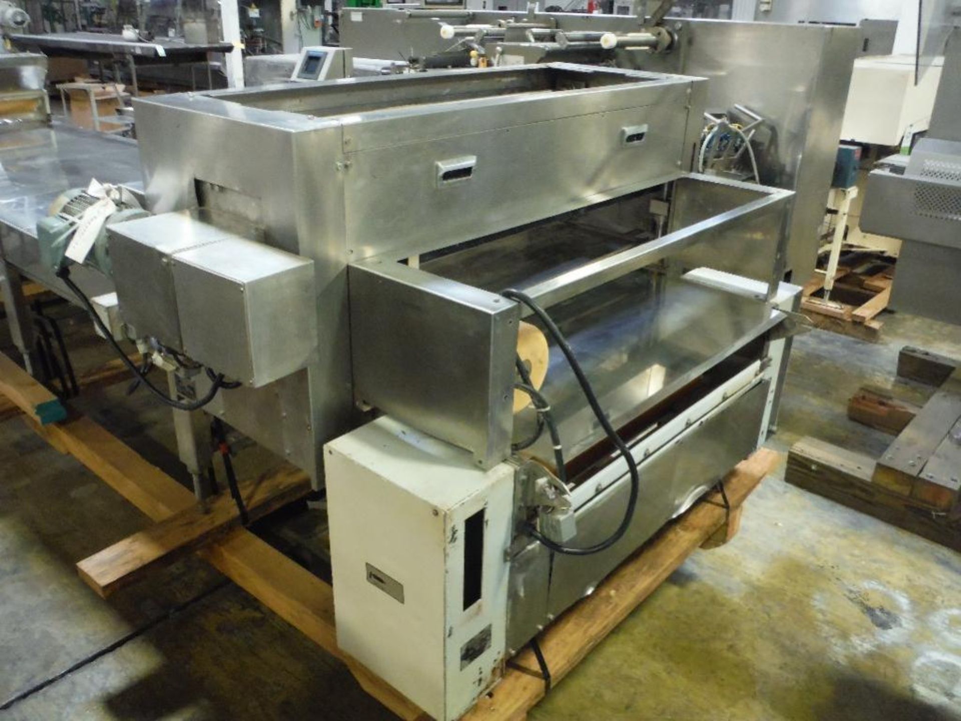 1991 Rheon sheeting conveyor, Model PC213, SN 00011, 180 in. long x 42 in. wide, with 1991 Rheon dou - Image 8 of 16