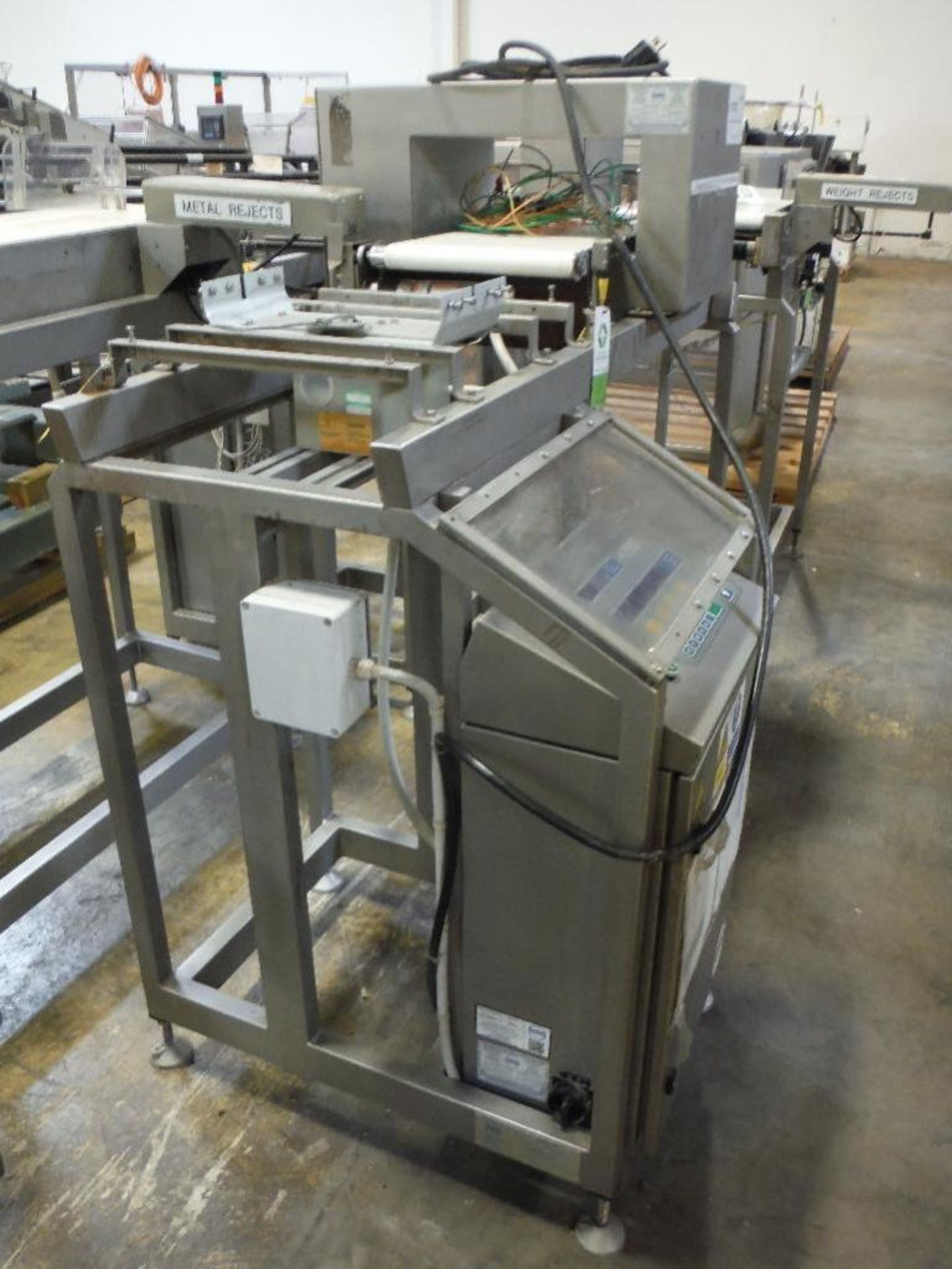 1997 Loma metal detector/check weigher combo, metal detector aperture 17.5 in. wide x 7 in. tall, Lo - Image 2 of 10