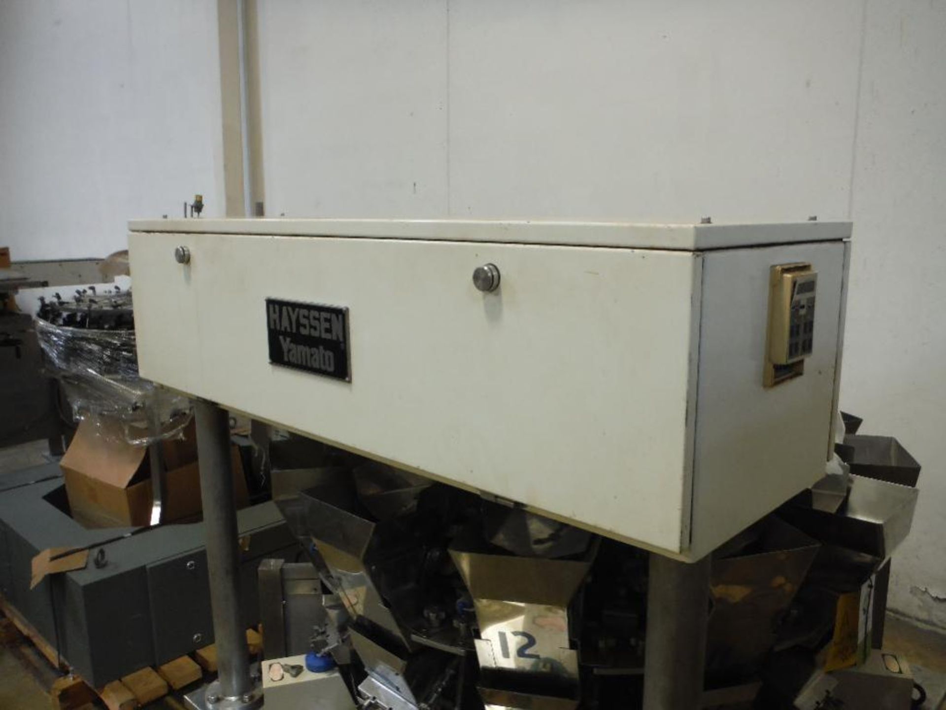 1983 Hayssen Yamato 12 head rotary scale, Model ADW221R, SN 83282, 14g to 500g range, with legs ** R - Image 5 of 10