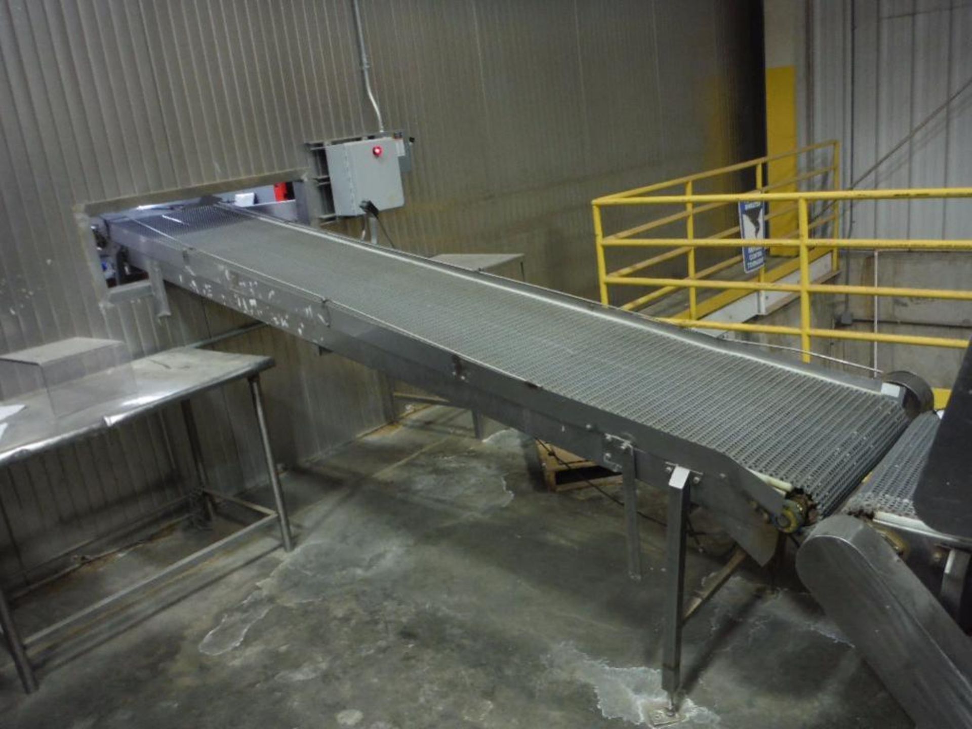 SS incline conveyor, plastic interlock belt, 138 in. long x 24 in. wide, SS washdown motor and drive