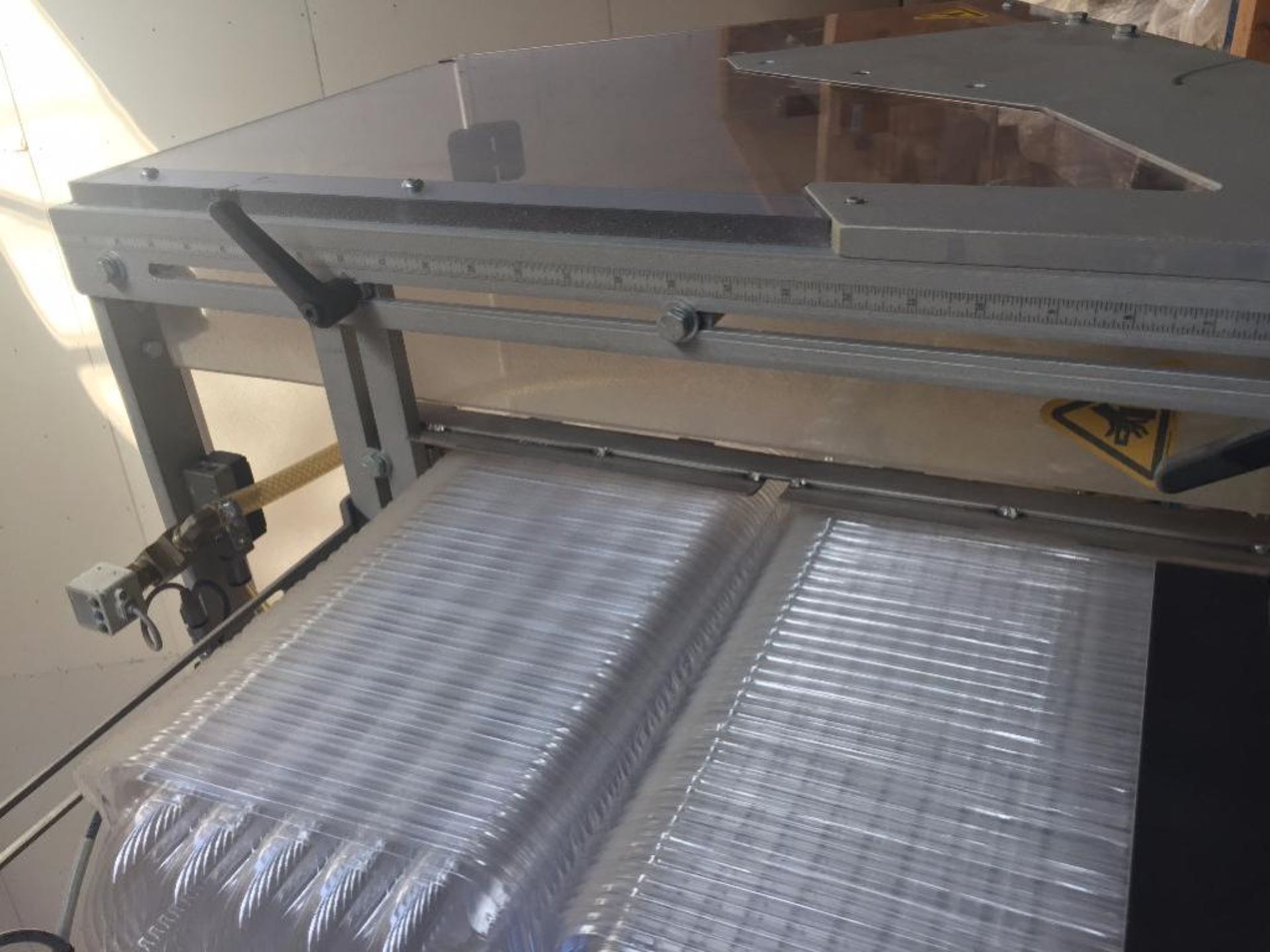 2010 Graphic Packaging 6-line tray de-nester, 8 in. tray ** Rigging Fee: $ 150 ** (Located in: Ogden - Image 11 of 15