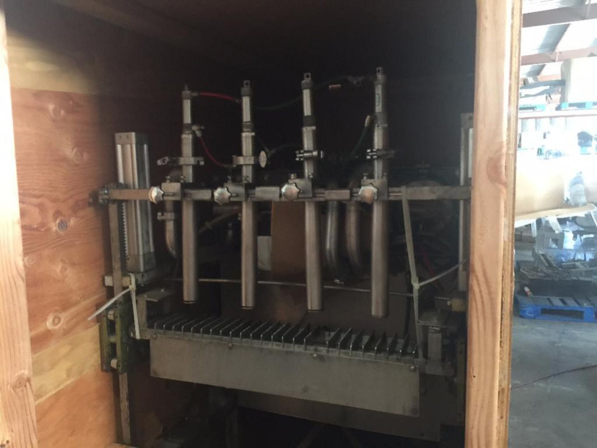 4-piston filler, SS frame ** Rigging Fee: $ 600 ** (Located in: College Park, GA)