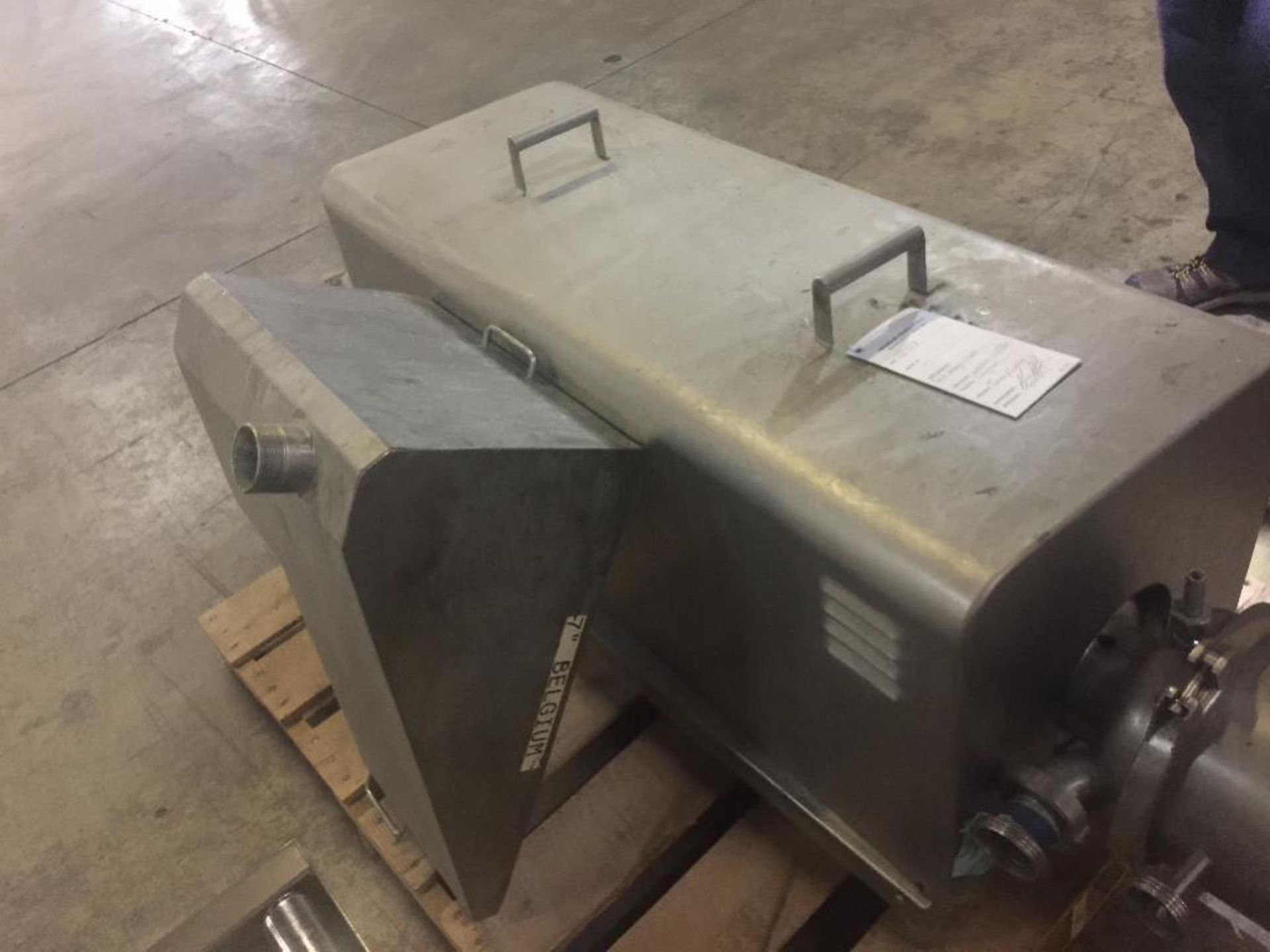 SS shear pump/mixer, motor and drive, SS sanitary fittings. ** Rigging Fee: $ 125 ** (Located in: Br - Image 4 of 4