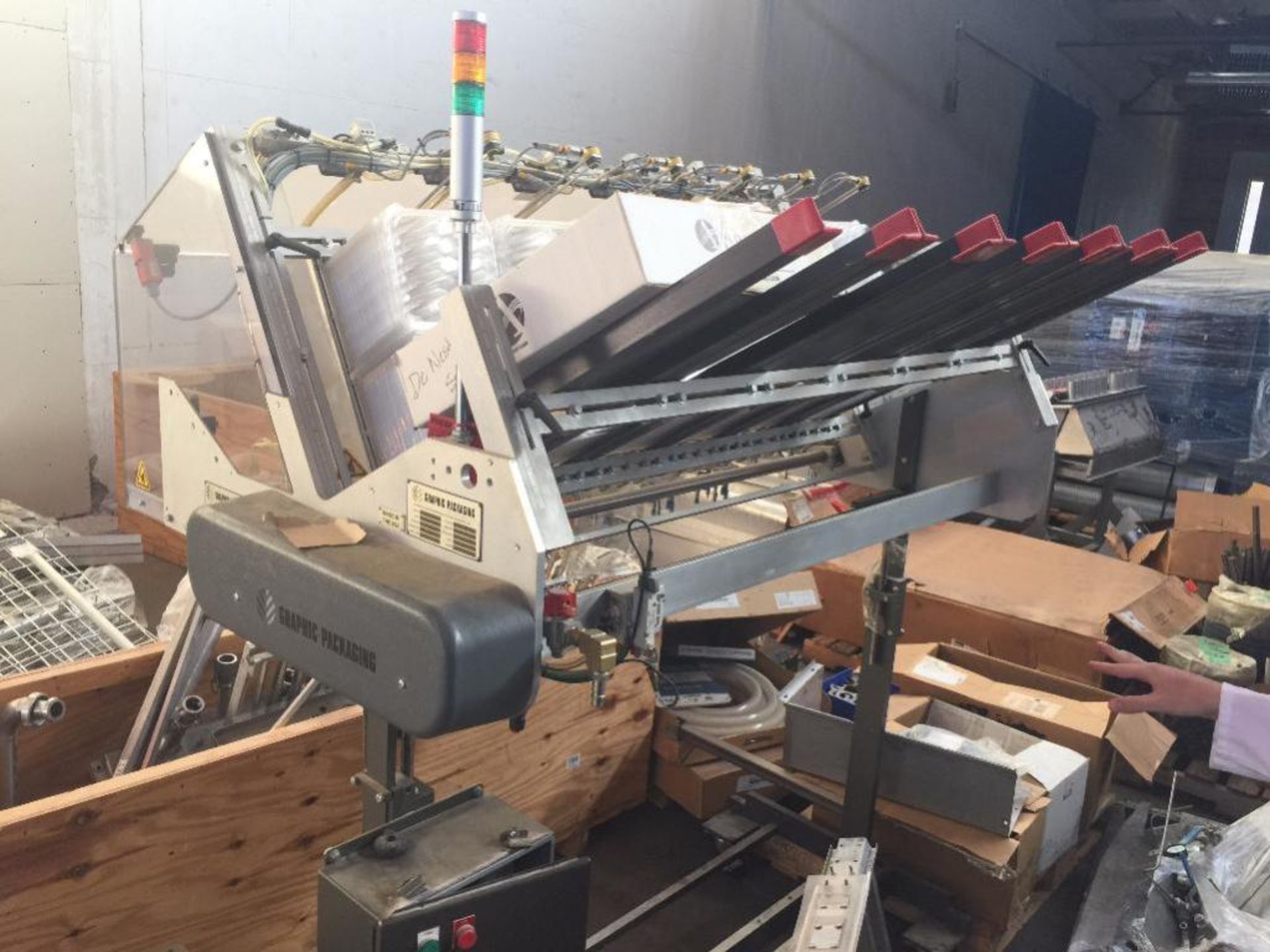 2010 Graphic Packaging 6-line tray de-nester, 8 in. tray ** Rigging Fee: $ 150 ** (Located in: Ogden