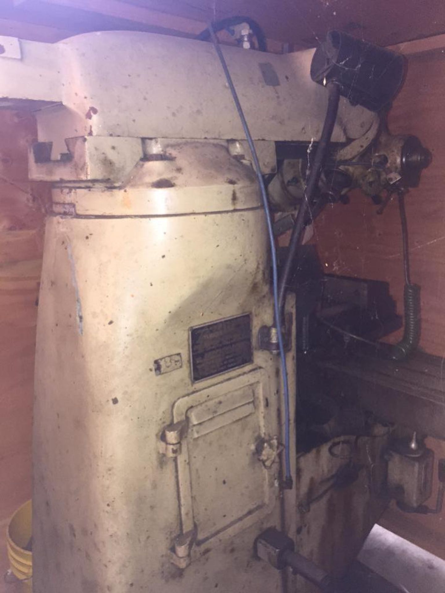 Yamazan milling machine ** Rigging Fee: $ 250 ** (Located in: College Park, GA)